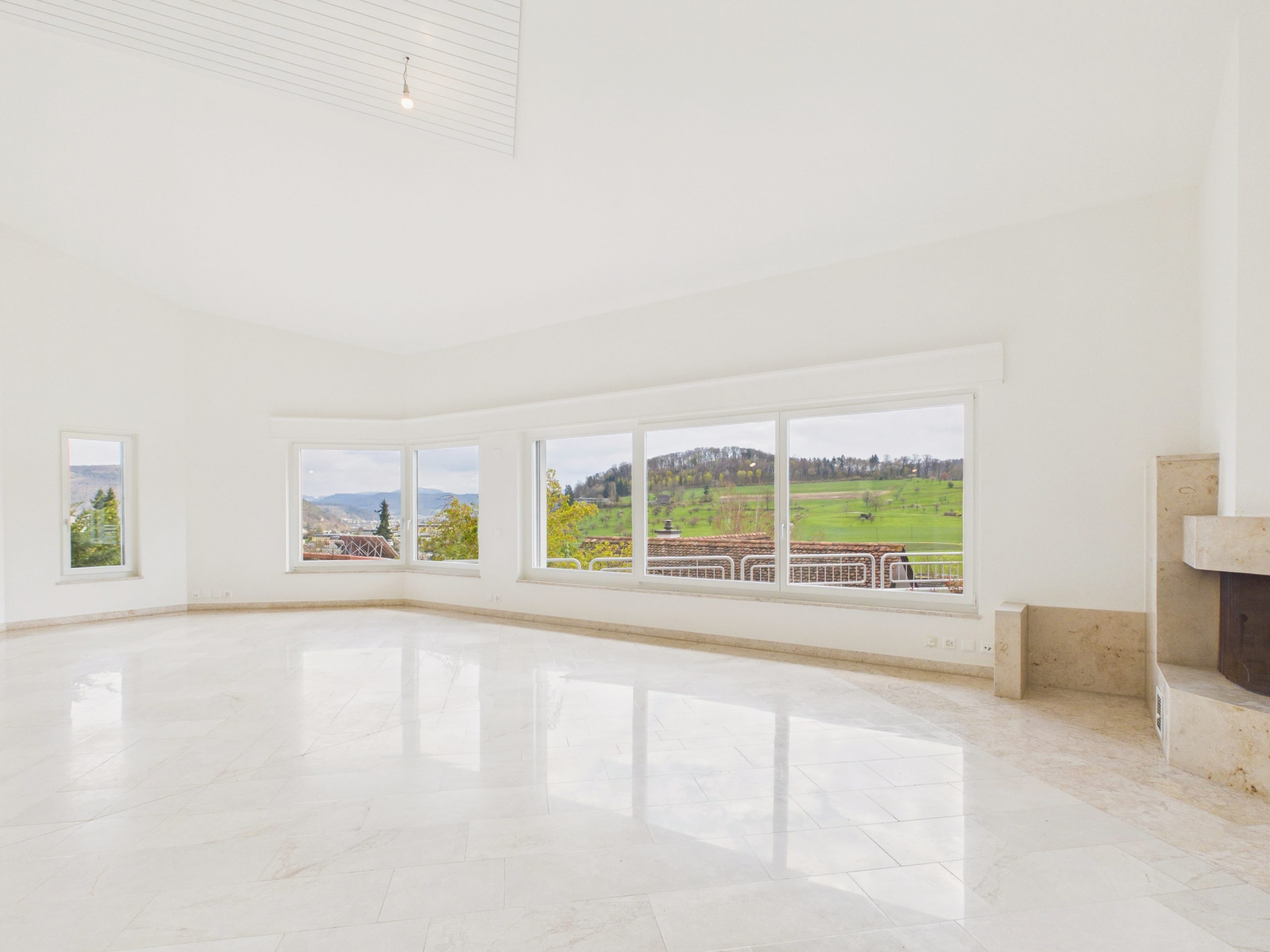 6.5-Zimmer-Villa mit Pool und Aussicht in Frenkendorf kaufen - 4
