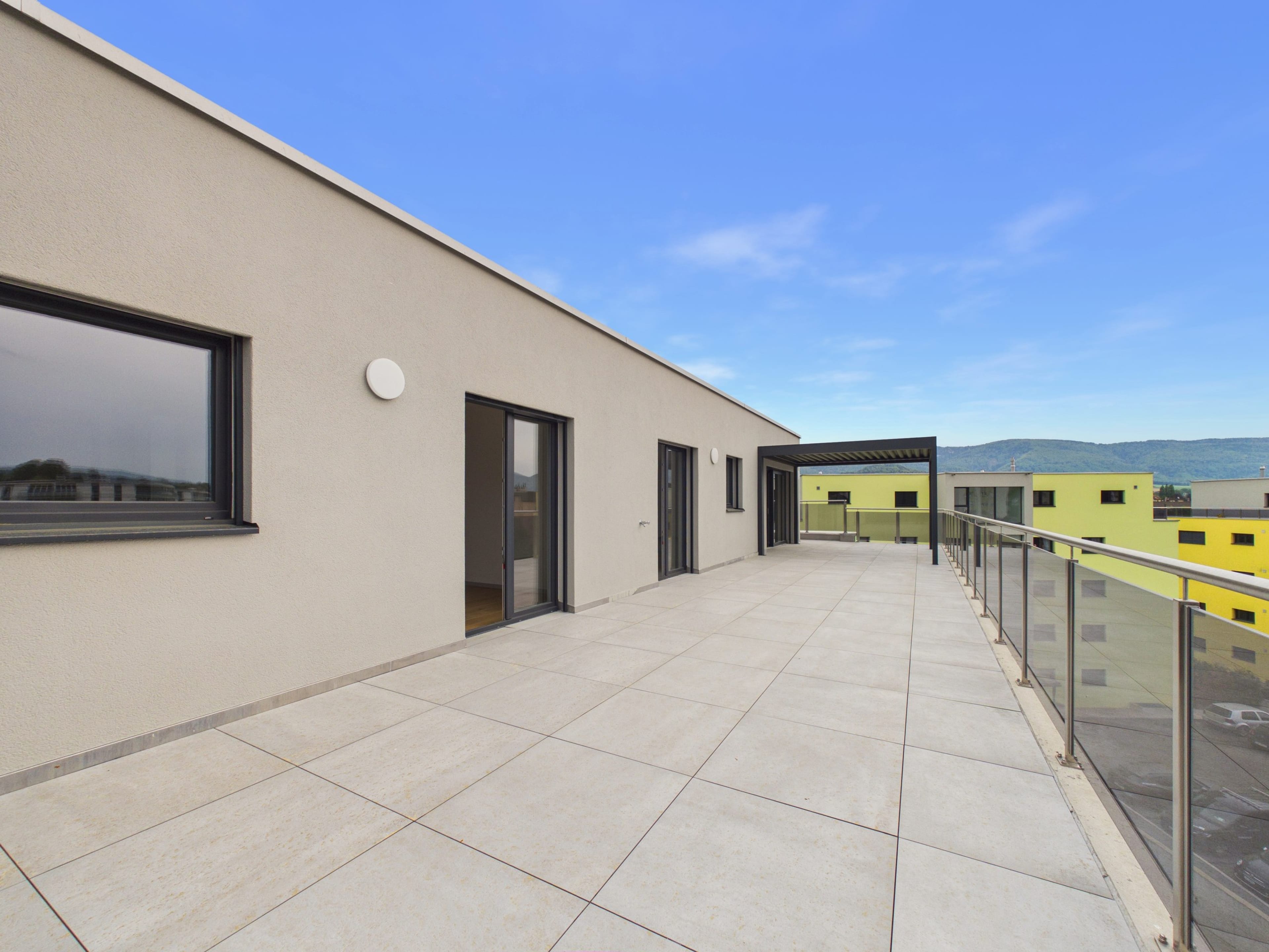 4.5-Zi.-Attika mit 69 m² Terrasse in Delémont kaufen