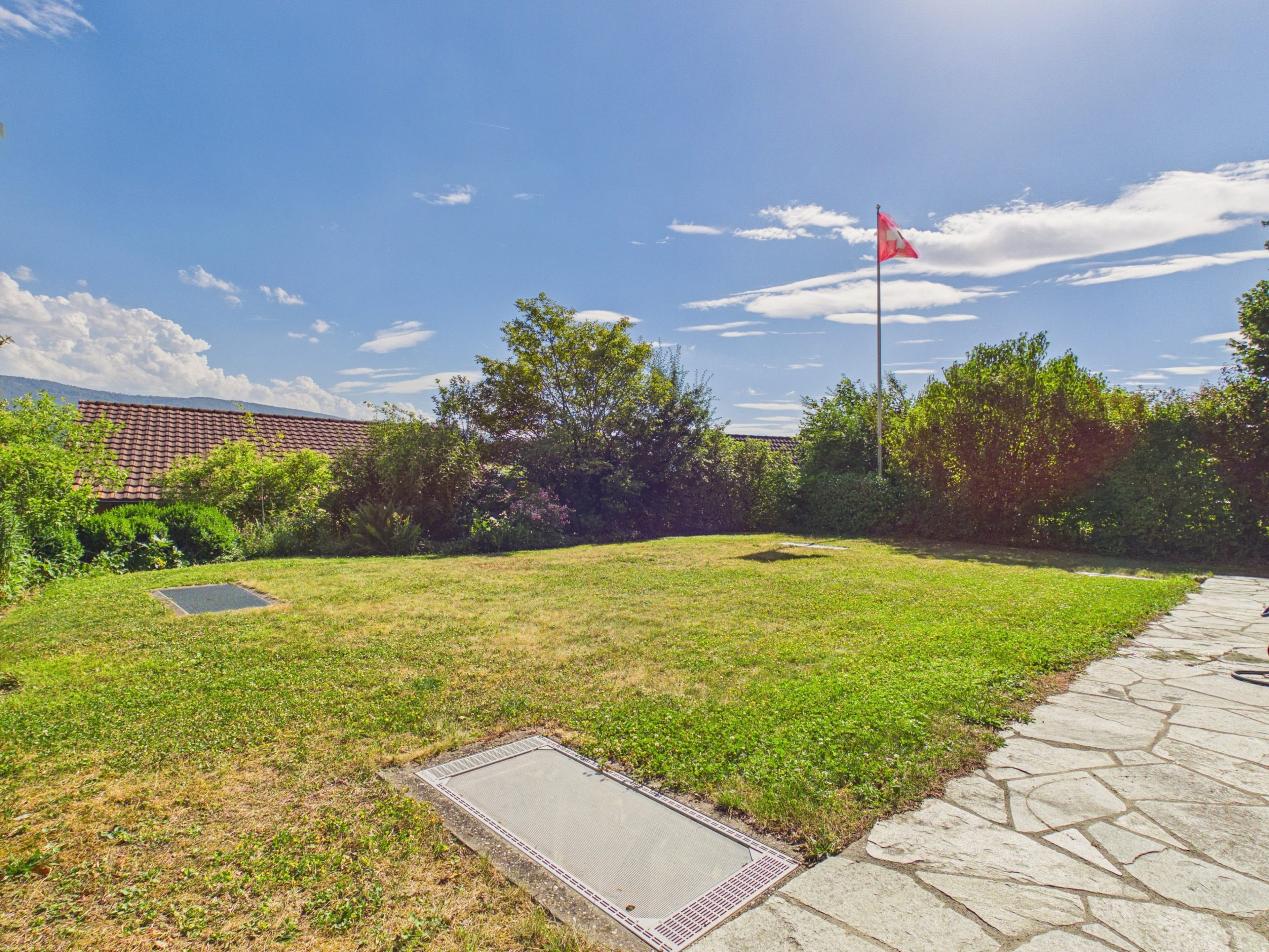10.5-Zimmer-Einfamilienhaus mit Aussicht - 10