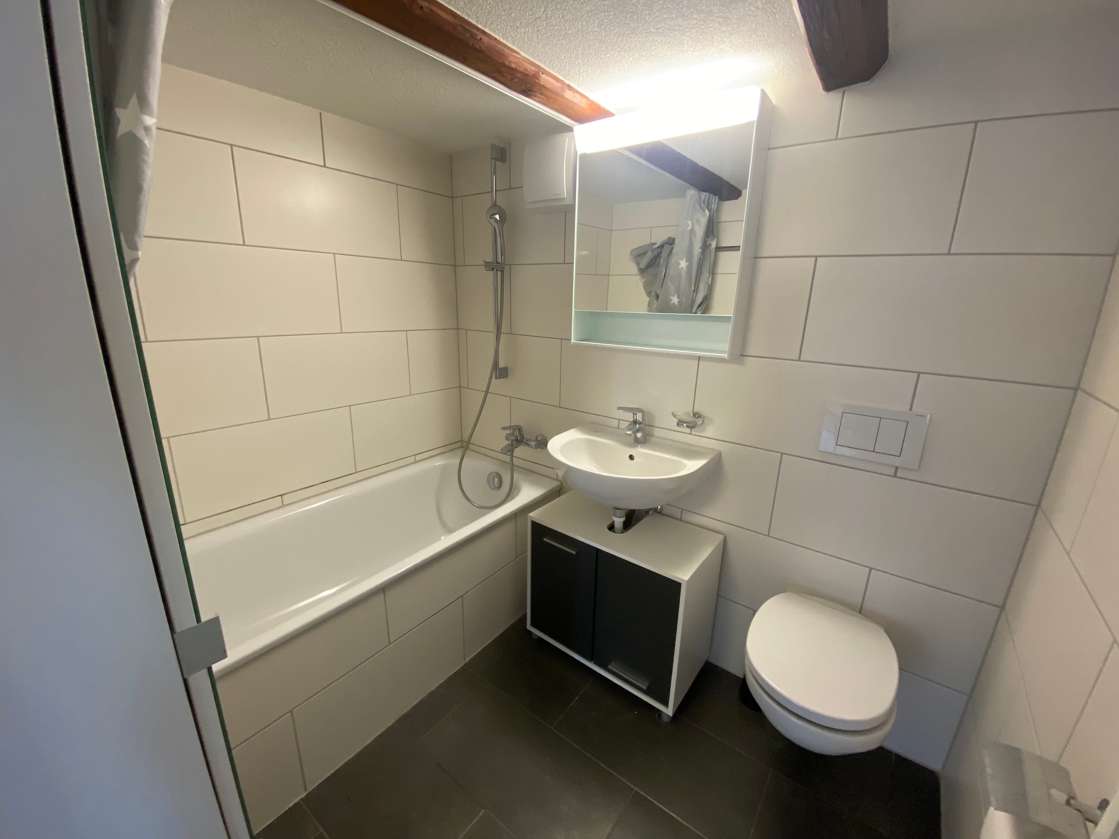 2.5-Zimmer-Wohnung mit Terrasse und Seesicht in Walzenhausen - 8