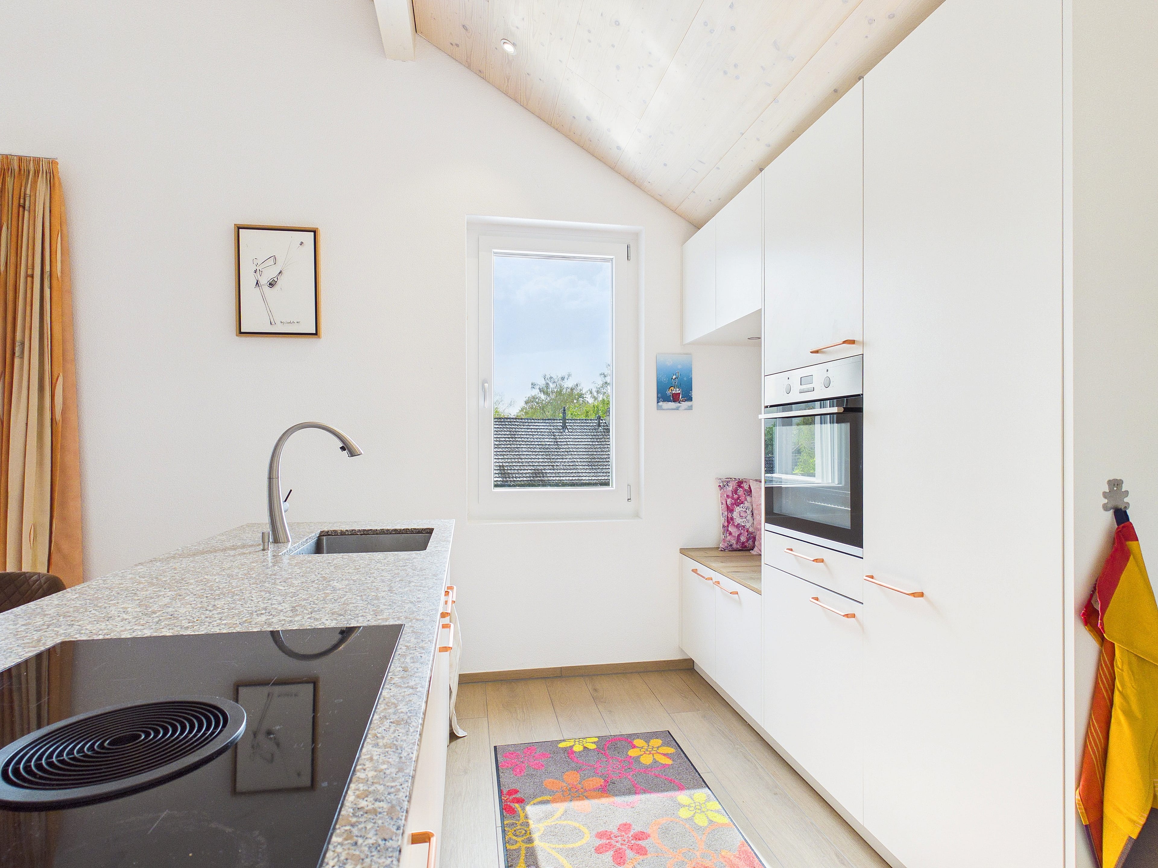 Stylische 3.5-Zimmer-Attikawohnung mit Balkon und direktem Liftzugang im Herzen von Zwingen - 5