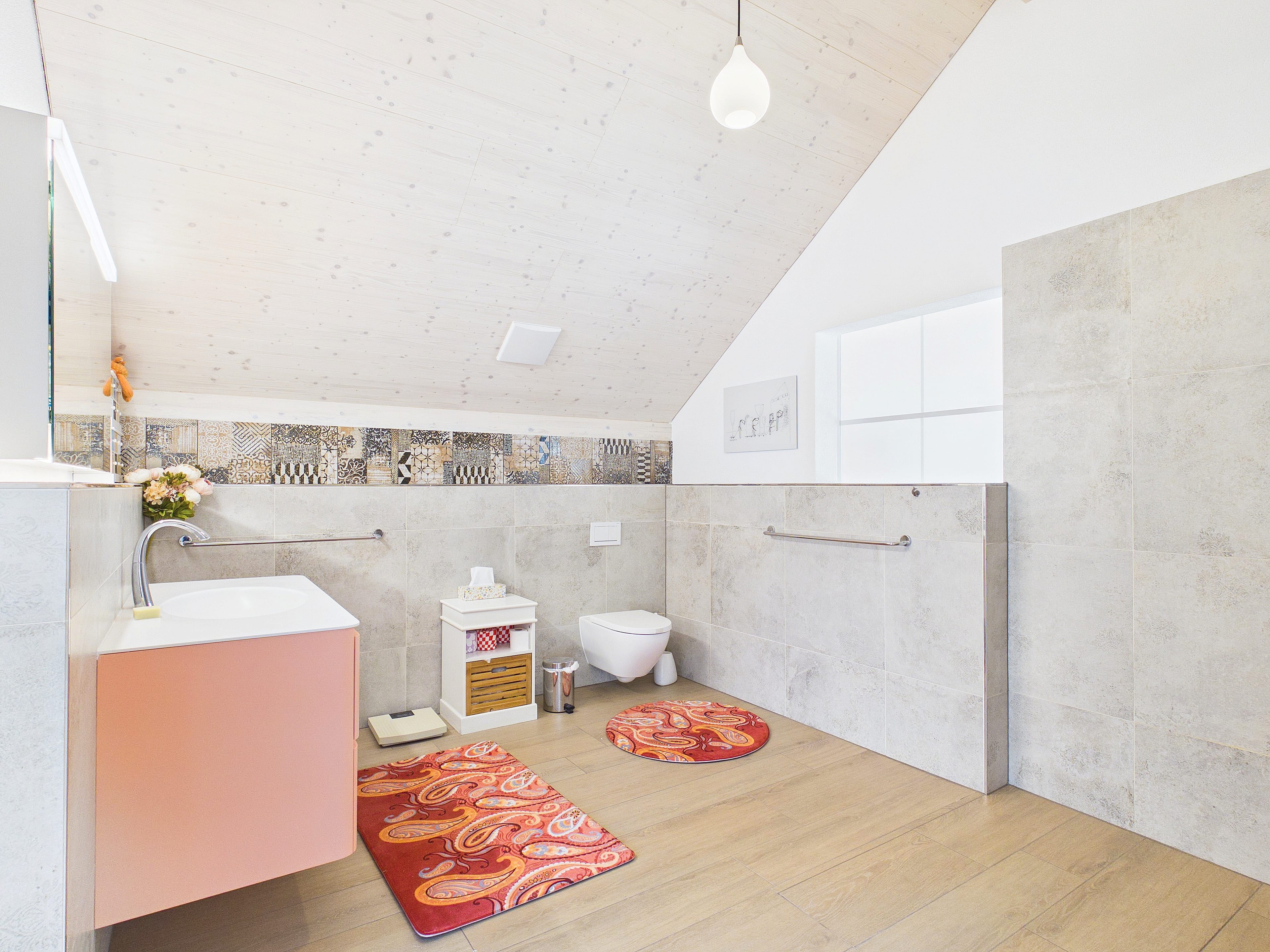 Stylische 3.5-Zimmer-Attikawohnung mit Balkon und direktem Liftzugang im Herzen von Zwingen - 9