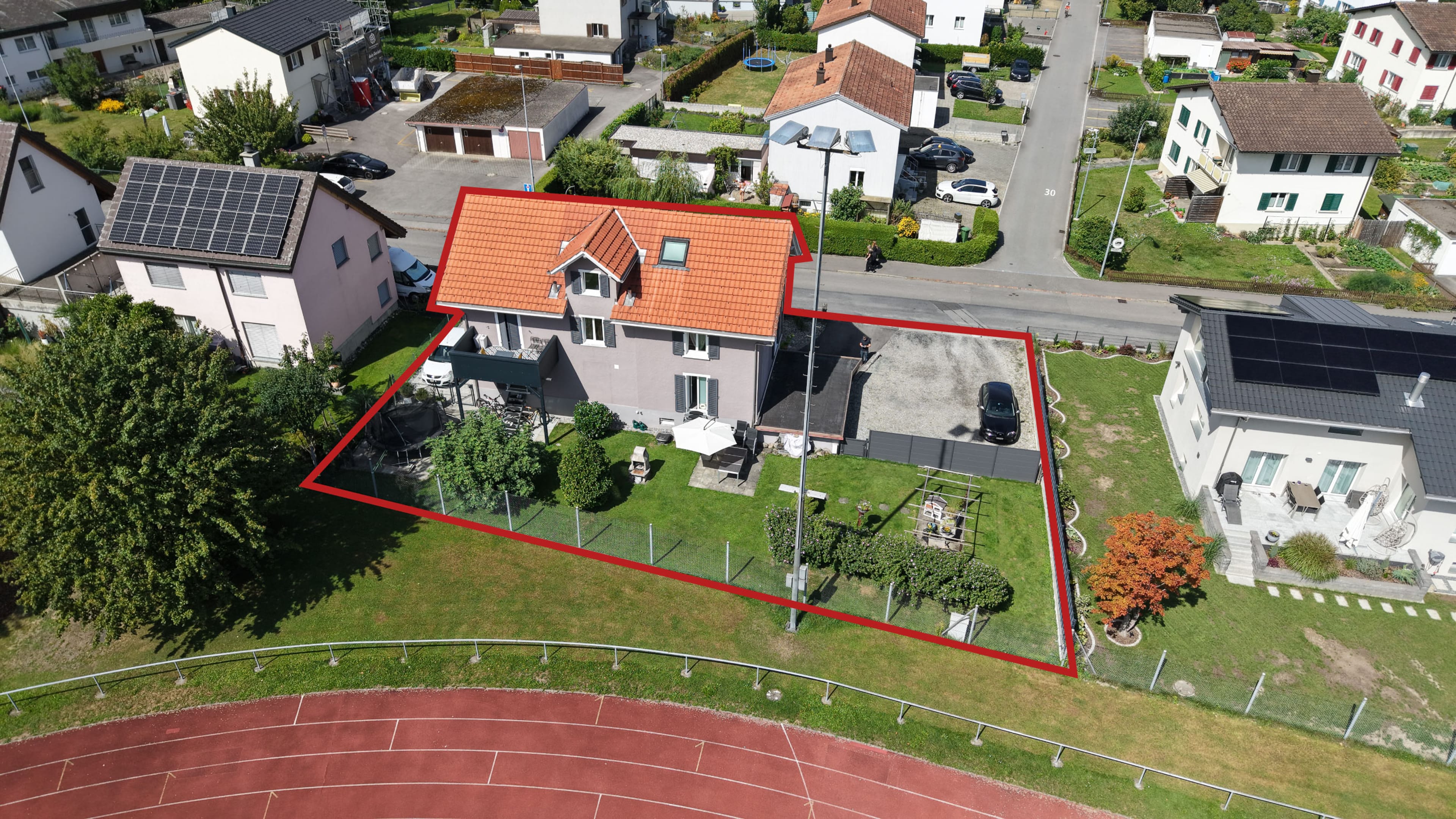 Mehrfamilienhaus mit 3 Wohnungen und grossem Garten in Sargans kaufen
