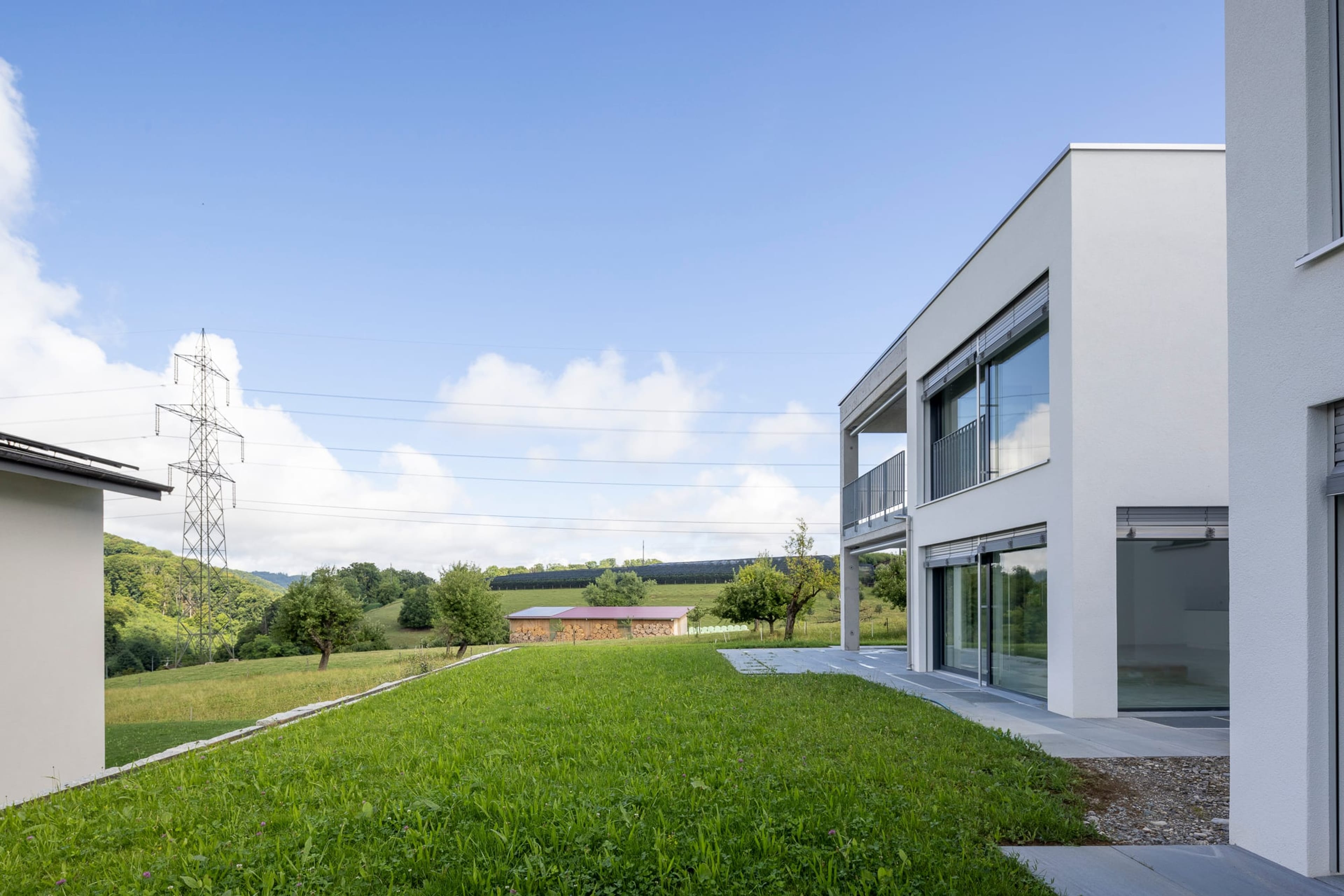 NEUBAU: Wohnen an sonnig-idyllischer Lage - 4