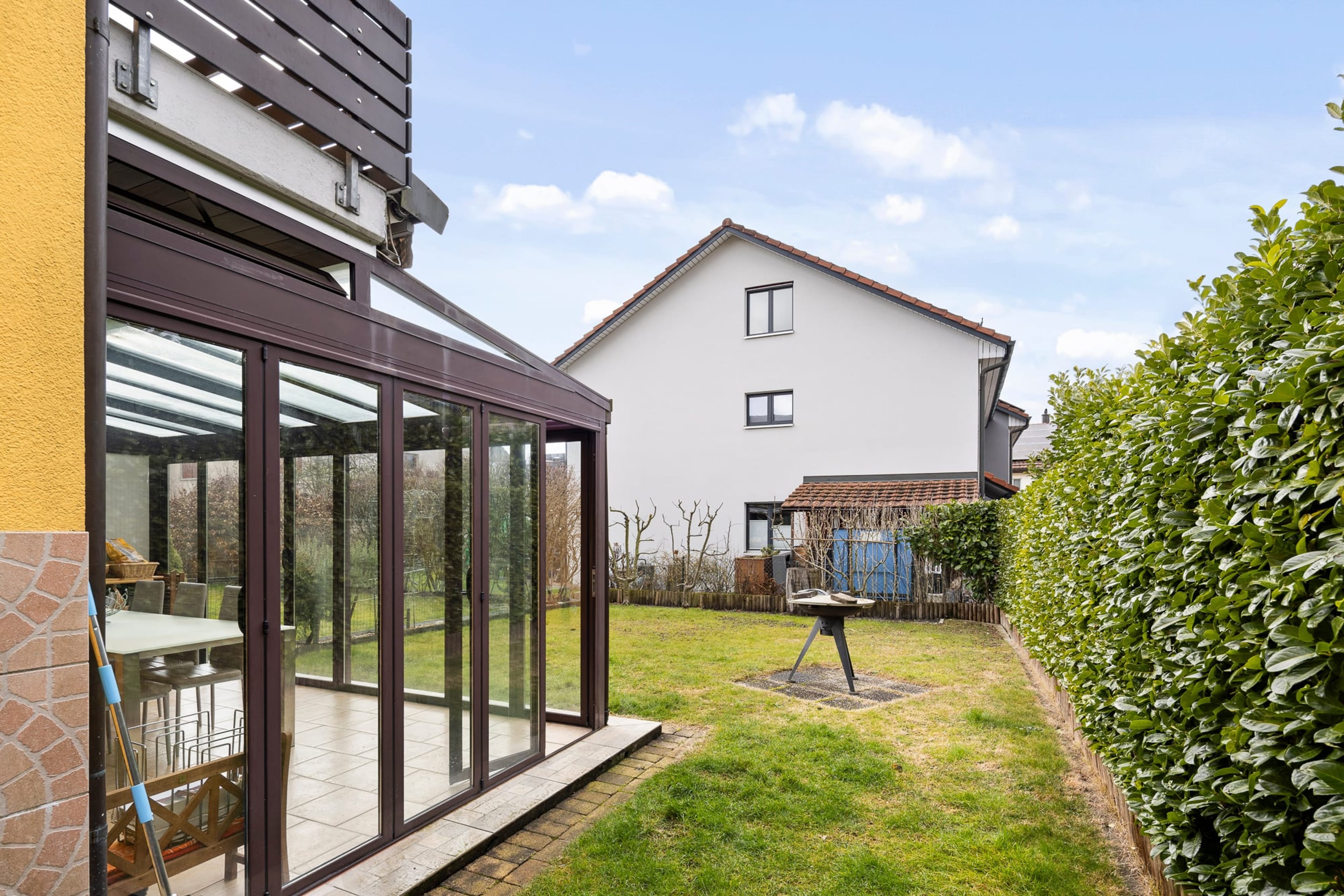 Familienfreundliches Wohnerlebnis mit Garten und Wintergarten - 7