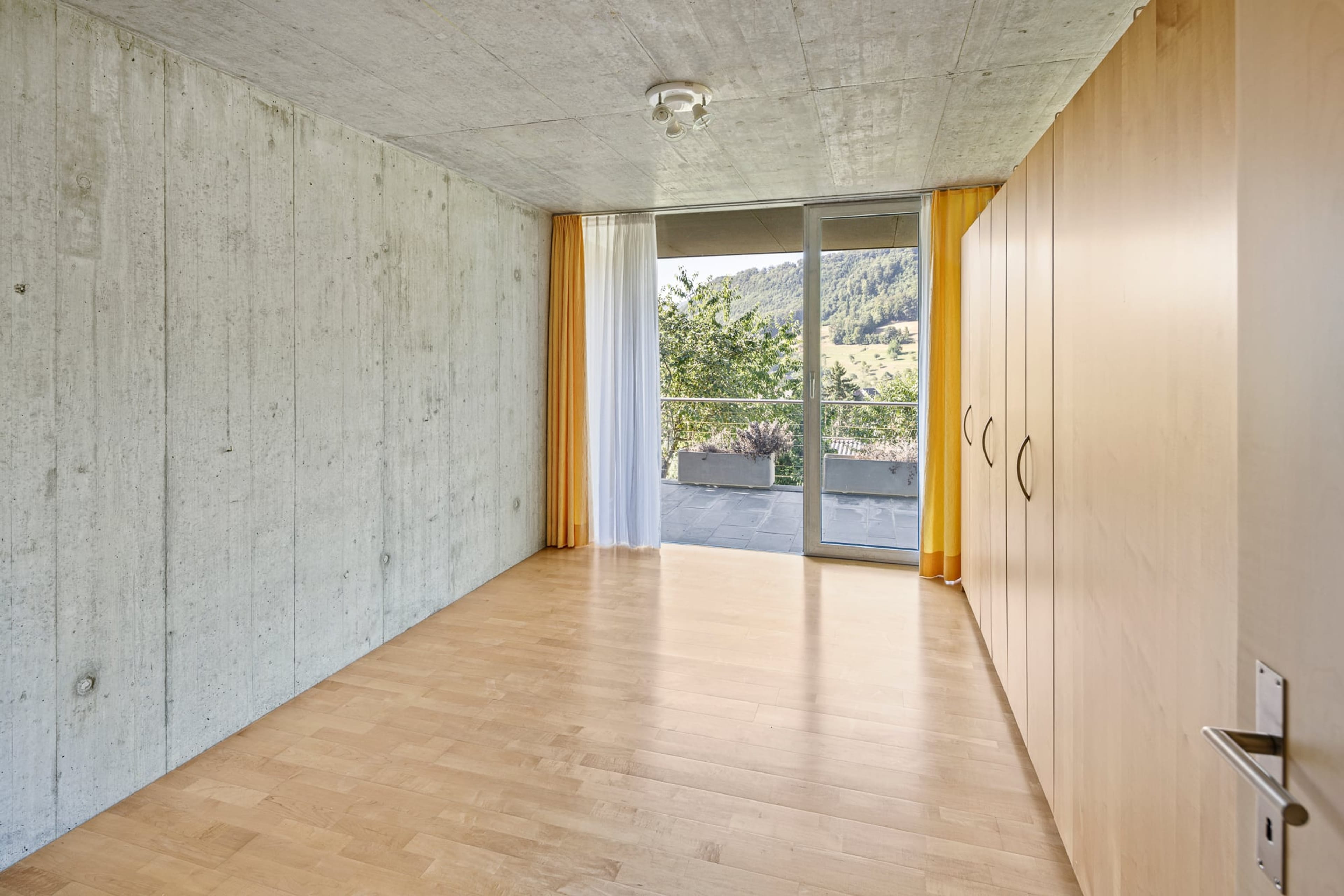 Ein Zuhause, das Ihre Geschichte erzählt – mit Aussicht und Platz für Ihre Wohnträume - 8