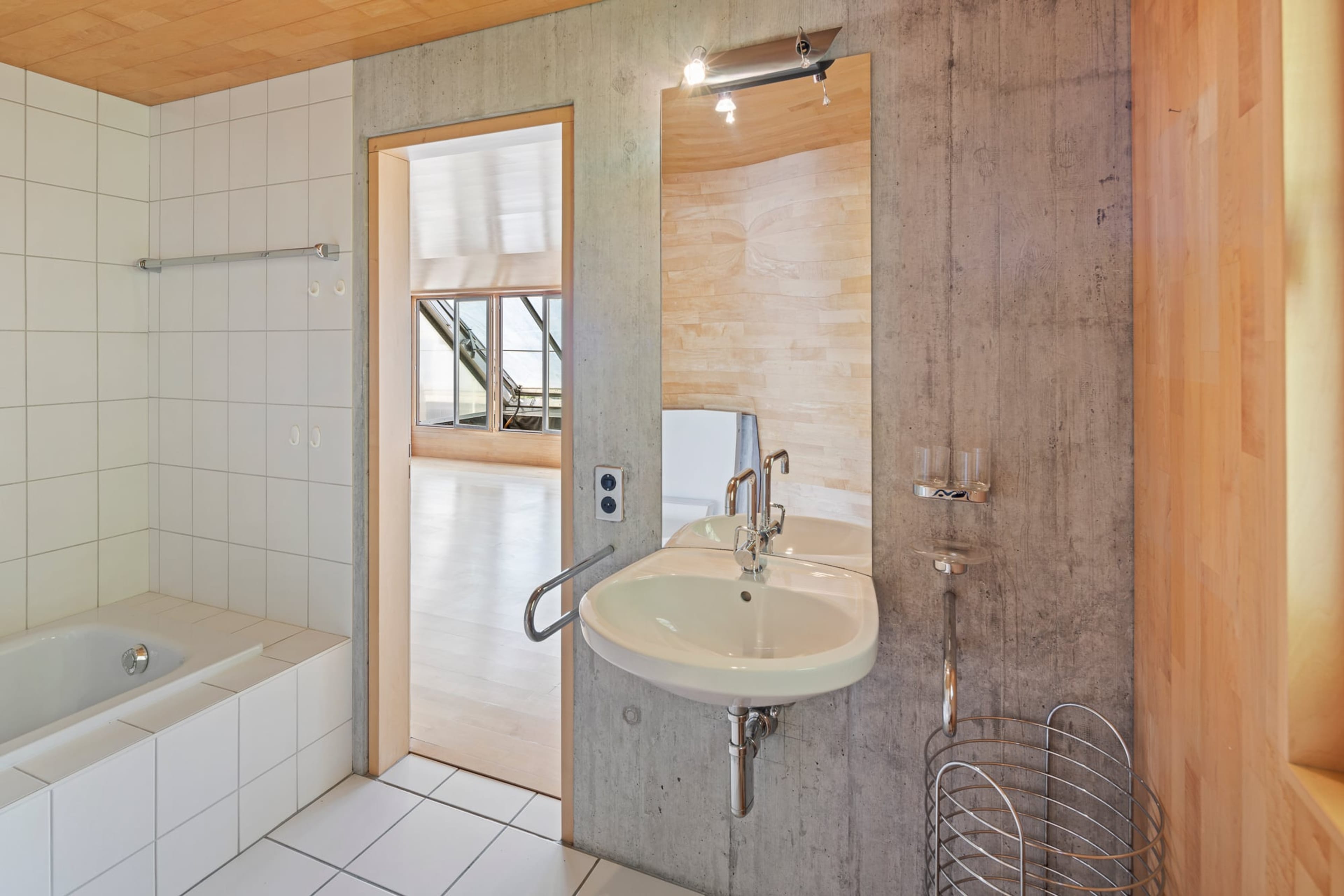 Ein Zuhause, das Ihre Geschichte erzählt – mit Aussicht und Platz für Ihre Wohnträume - 10