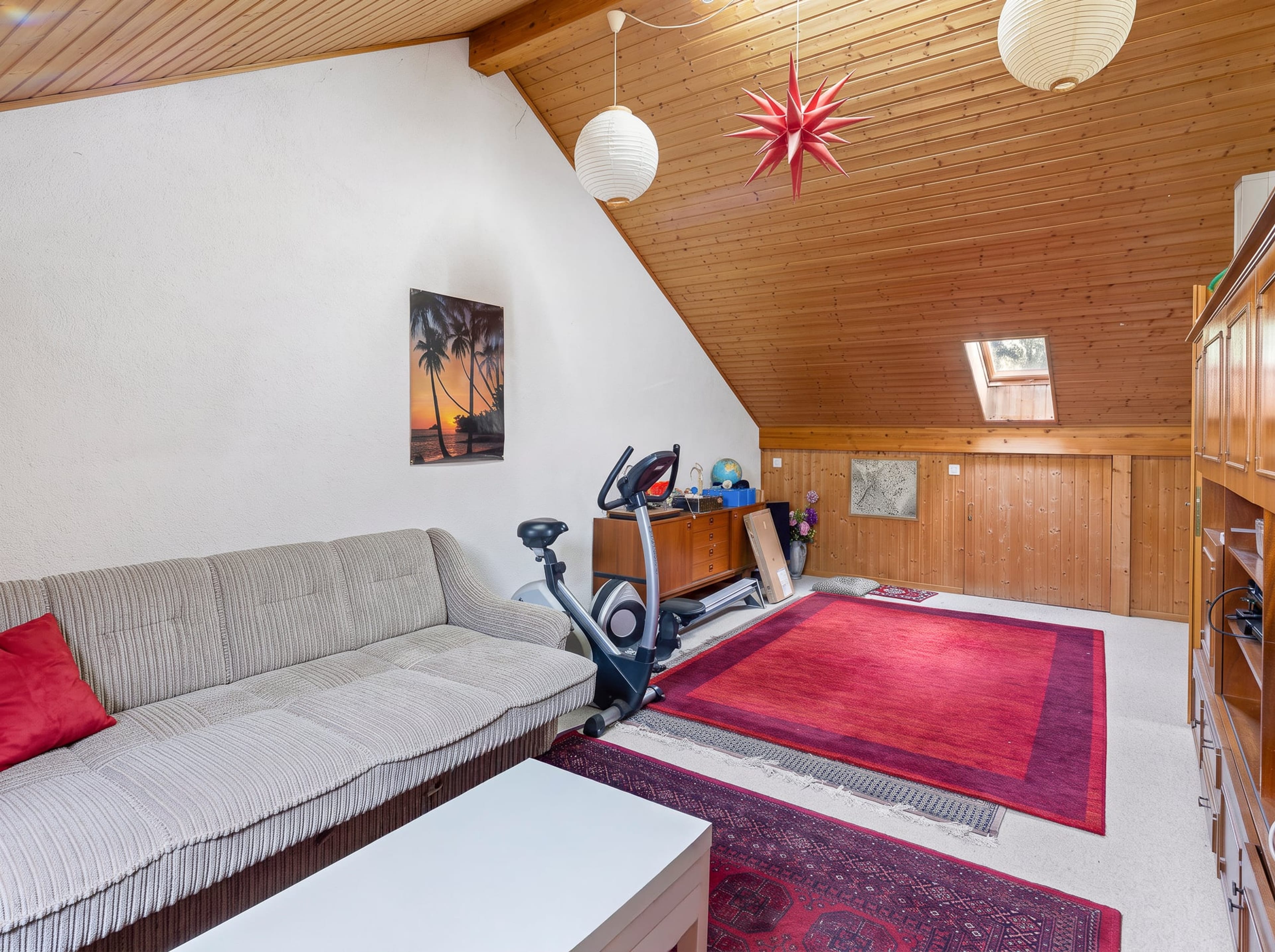 Familienoase in attraktivem Wohnquartier – mit zwei Extra-Räumen - 6