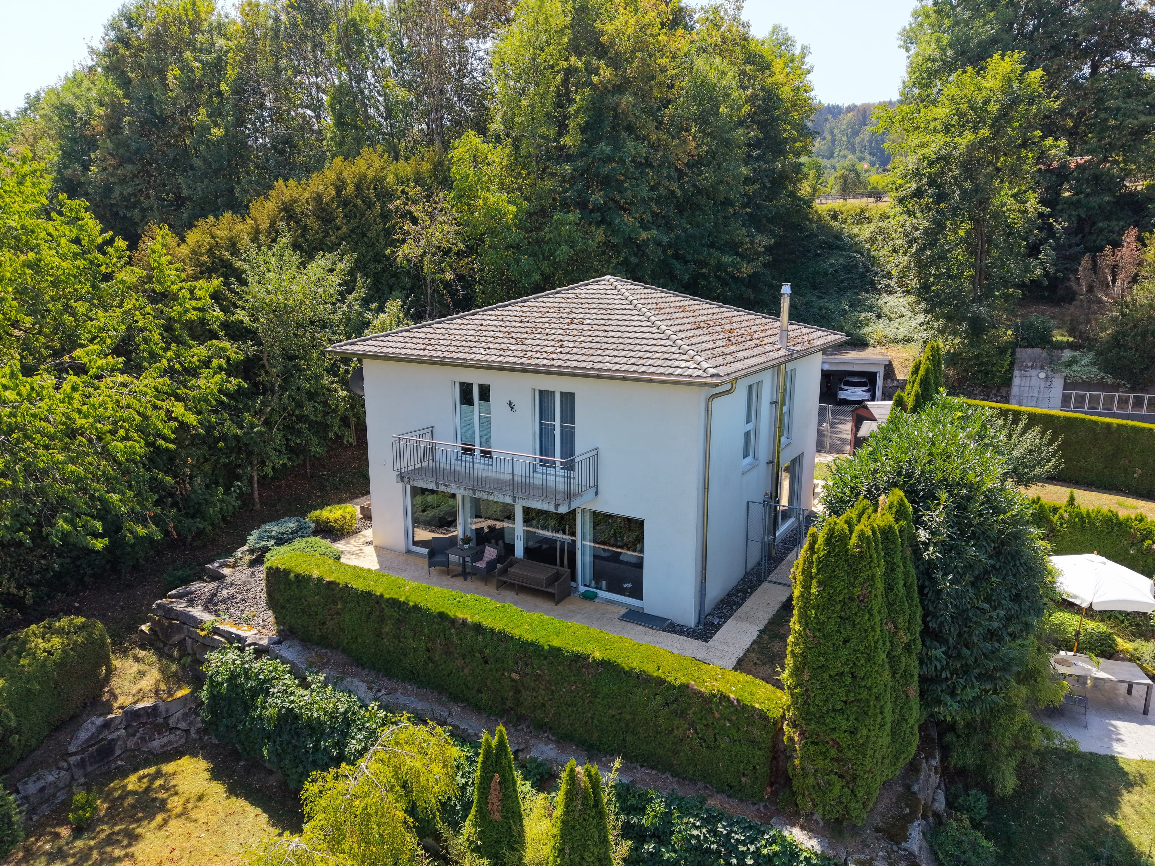 4.5-Zimmer-Einfamilienhaus mit viel Platz und maximaler Privatsphäre in Reinach AG kaufen