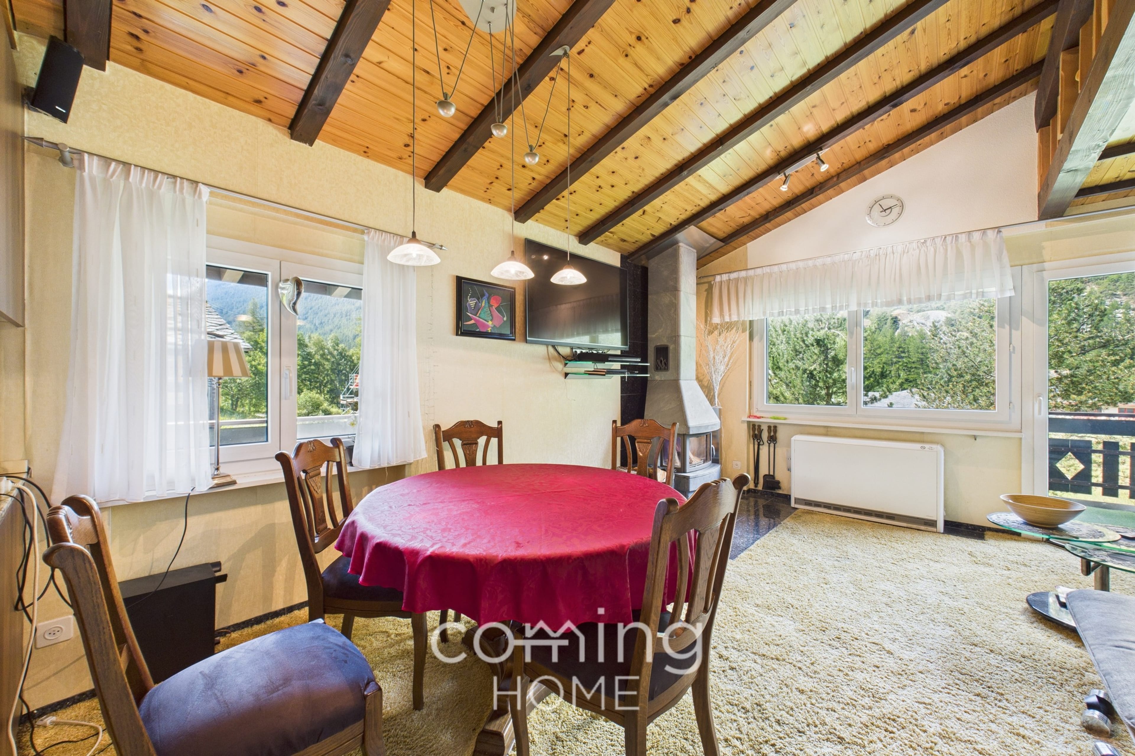 Charmante 2.5-Zimmer-Wohnung in Saas-Grund – Mit Cheminée, Bergsicht & grossem Balkon - 6