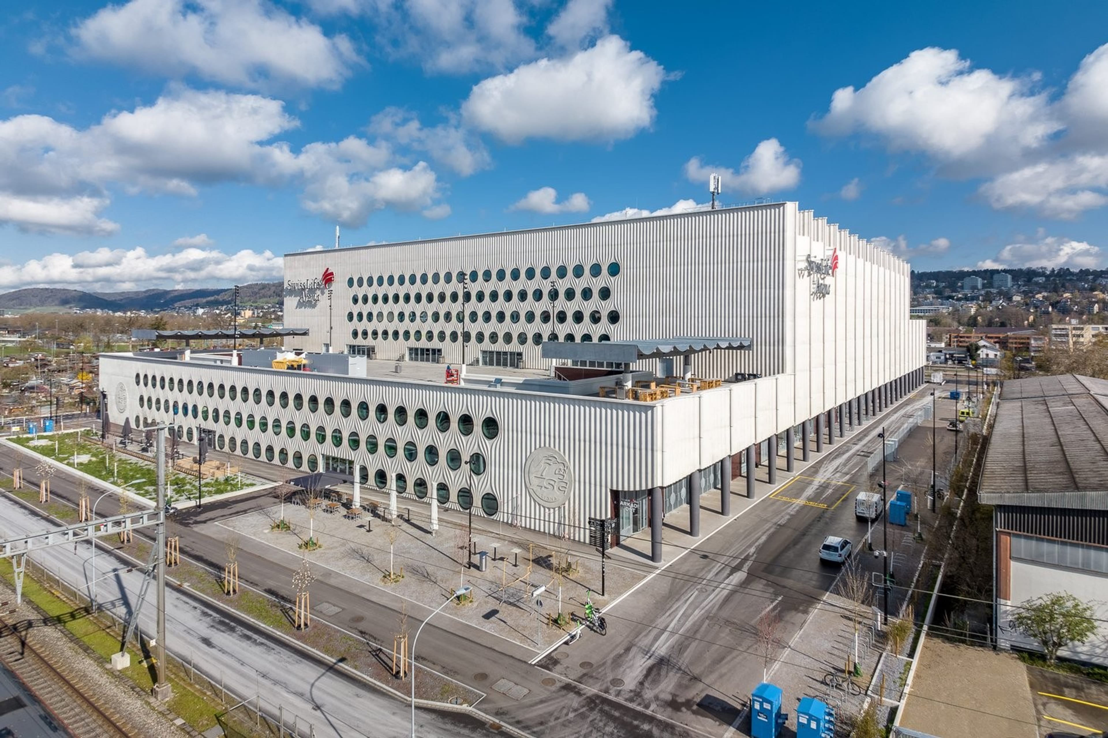 Ca. 250 m² Büro im Standard-Vollausbau in der Swiss Life Arena, Zürich Altstetten - 2
