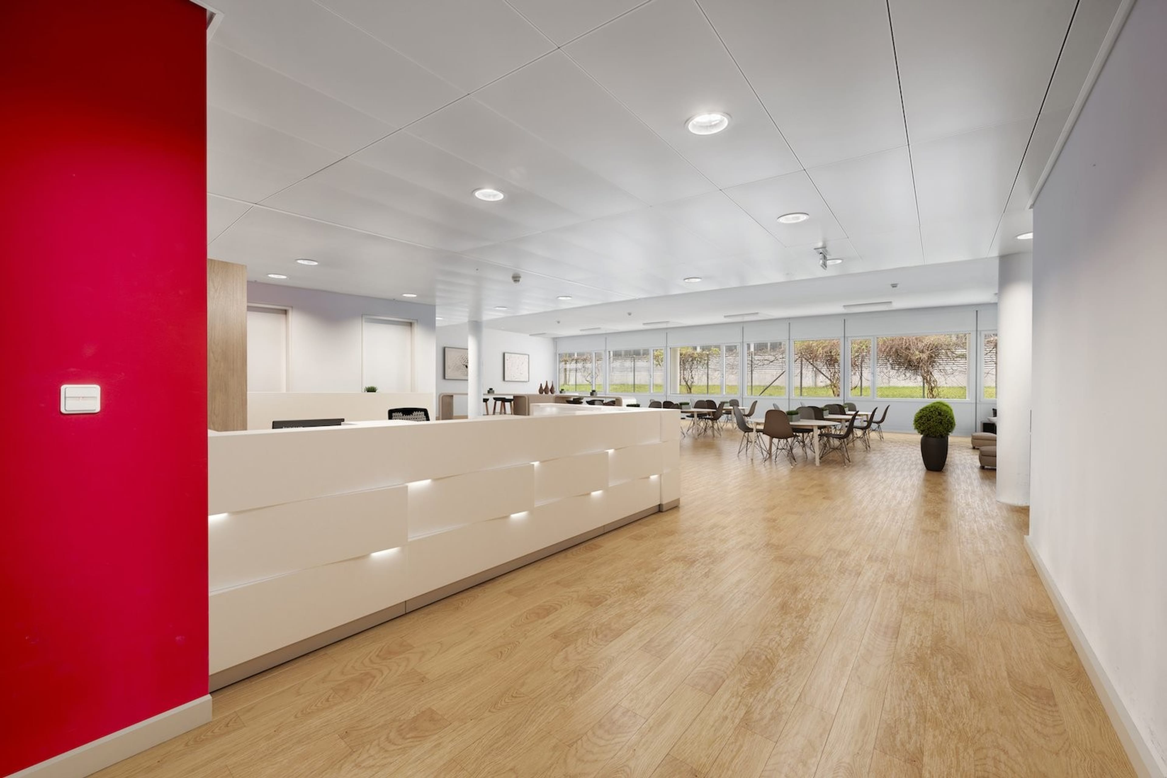Ausgebaute Bürofläche mit ca. 612 m² in Kloten, per sofort verfügbar - 5
