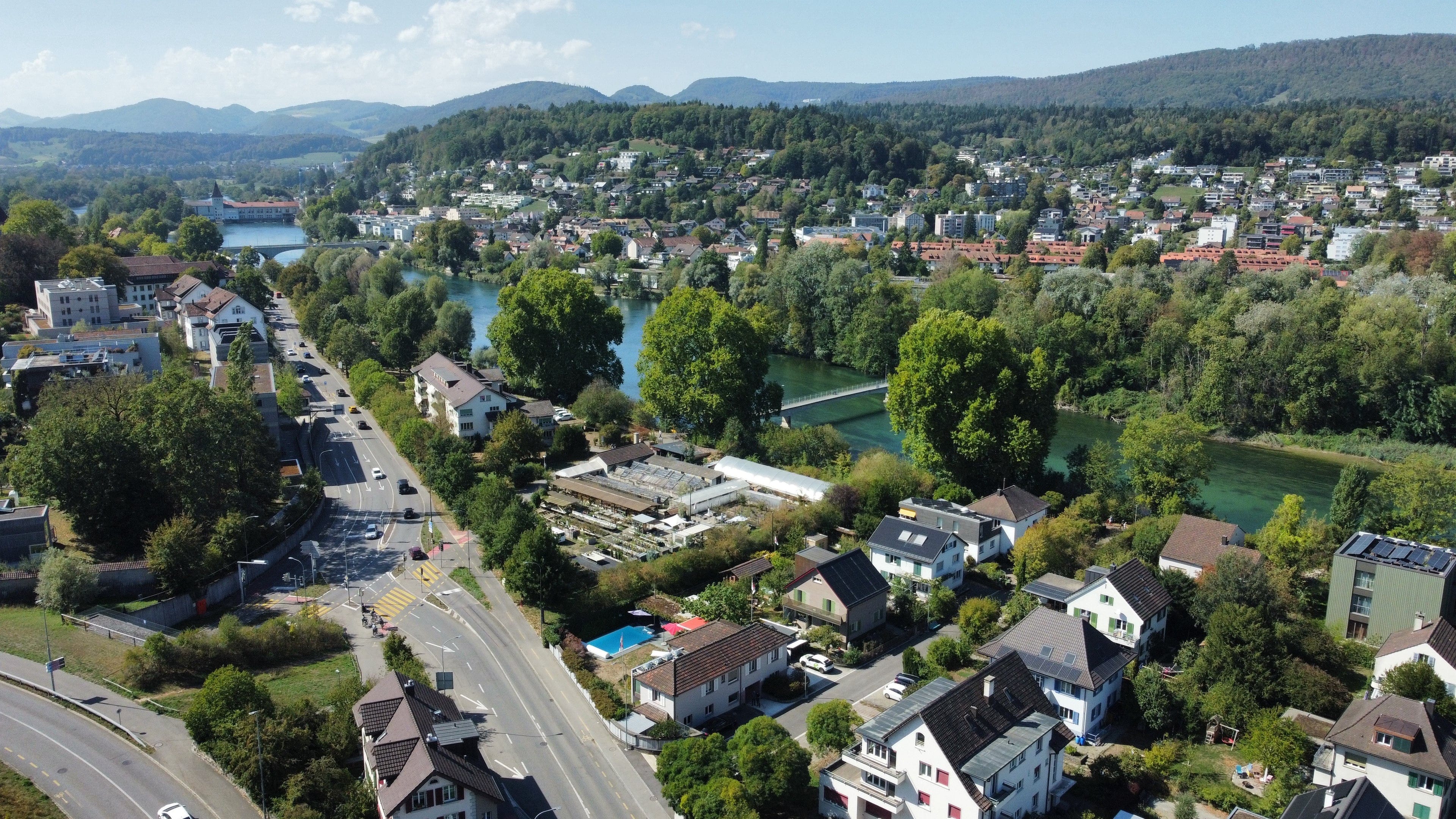 5.5-Zimmer-Einfamilienhaus mit Garten & Pool in Aarau - 2