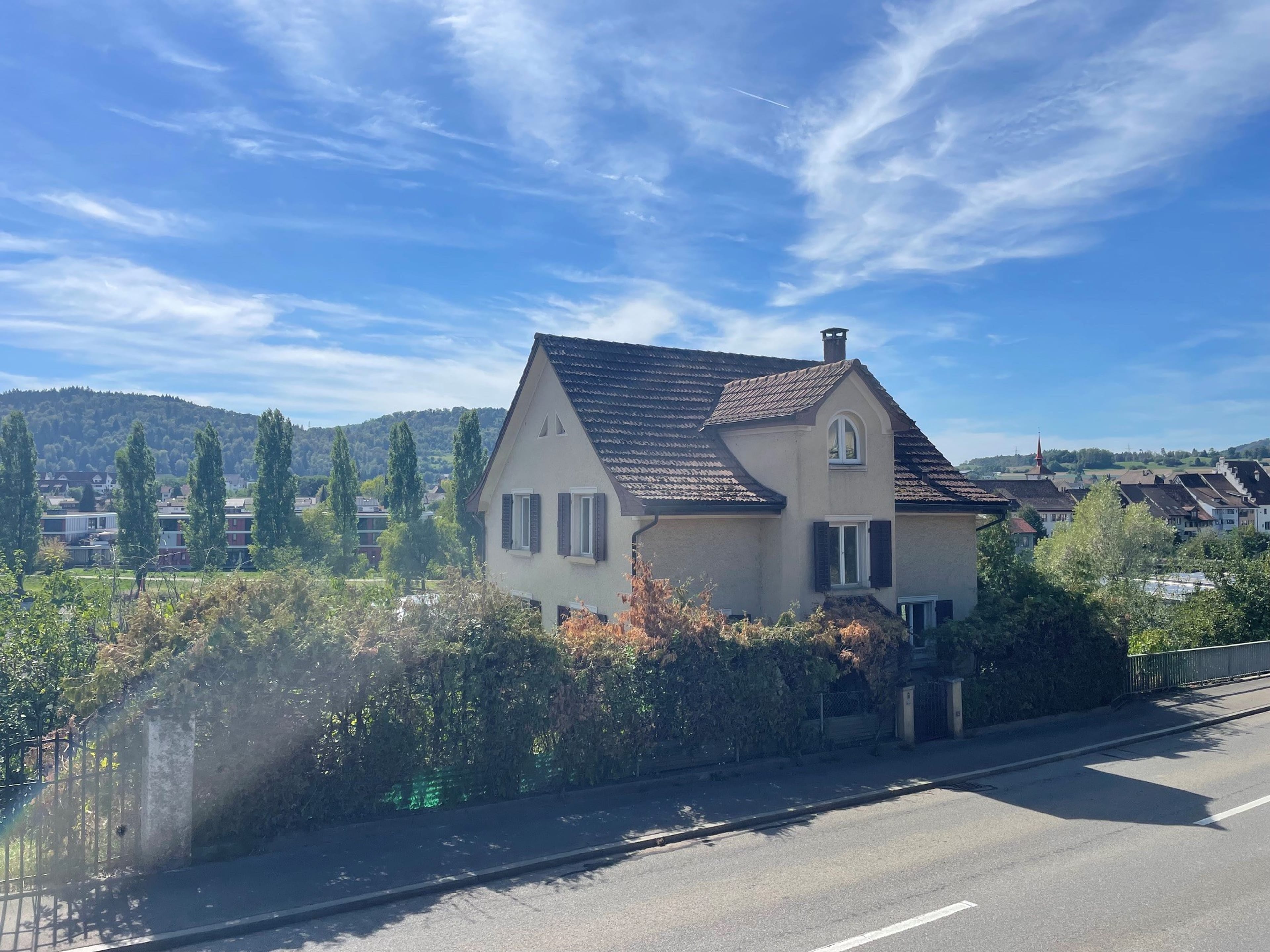 Zweifamilienhaus mit Reussblick in Mellingen 