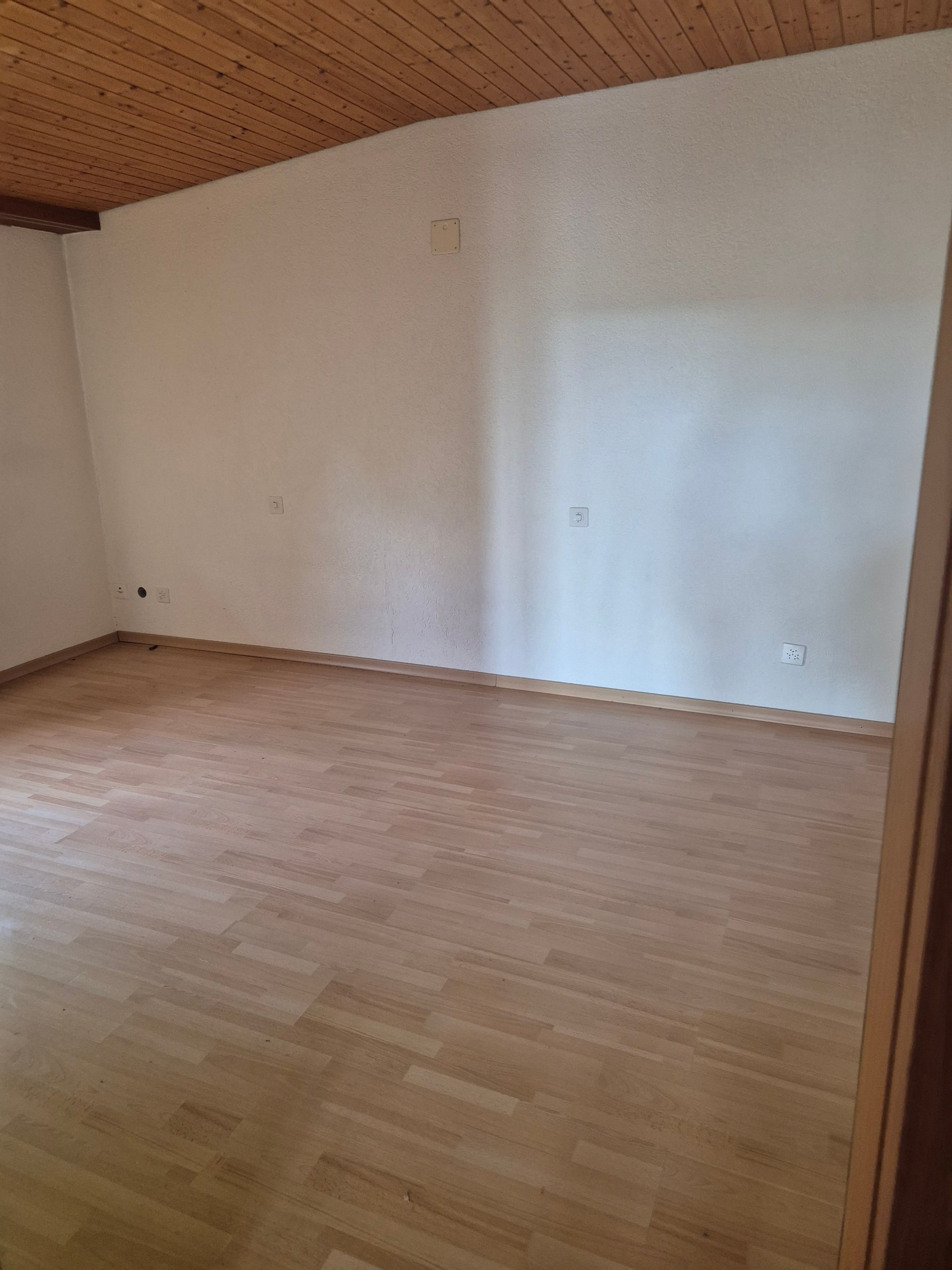 Mehrfamilienhaus mit 4 Einheiten in Kestenholz kaufen - 12