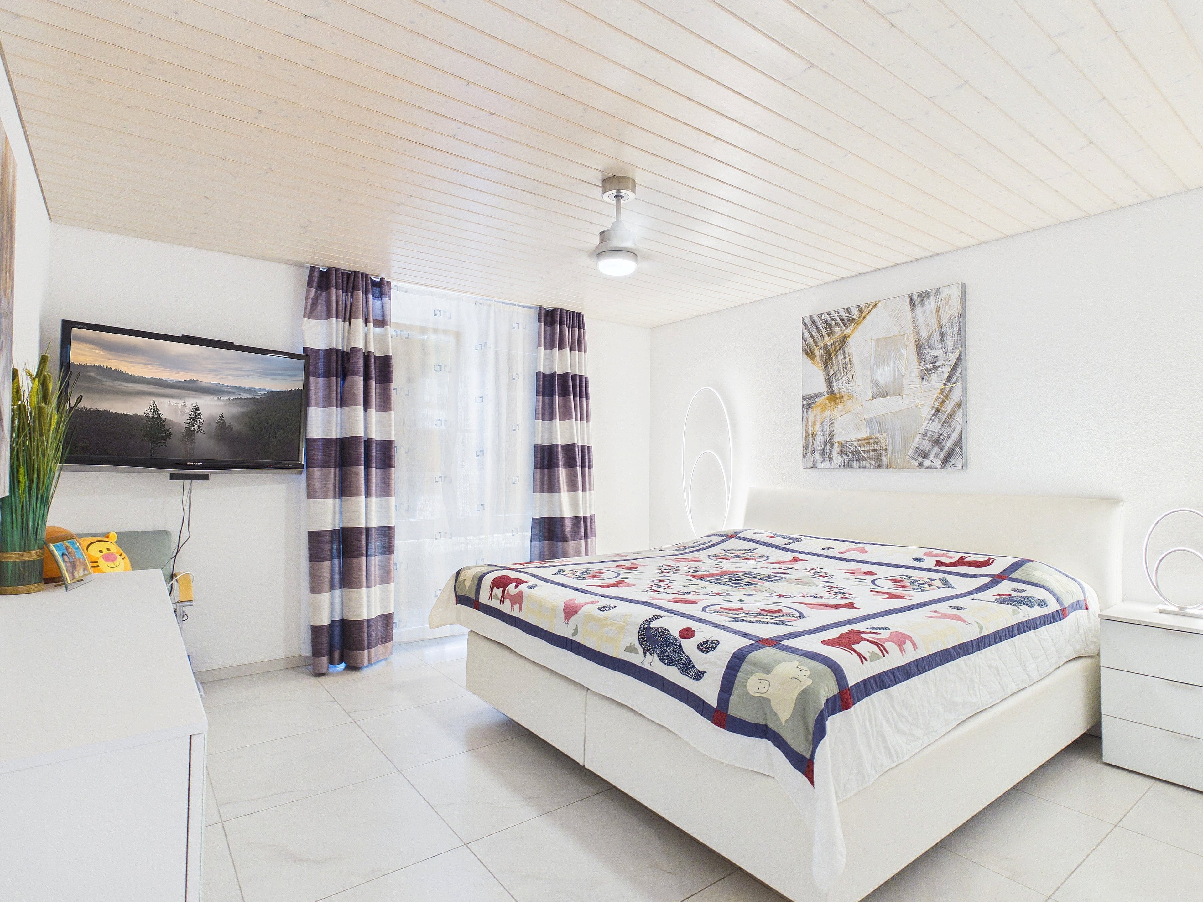Einfamilienhaus mit beheiztem Pool und Wellnessoase - 8