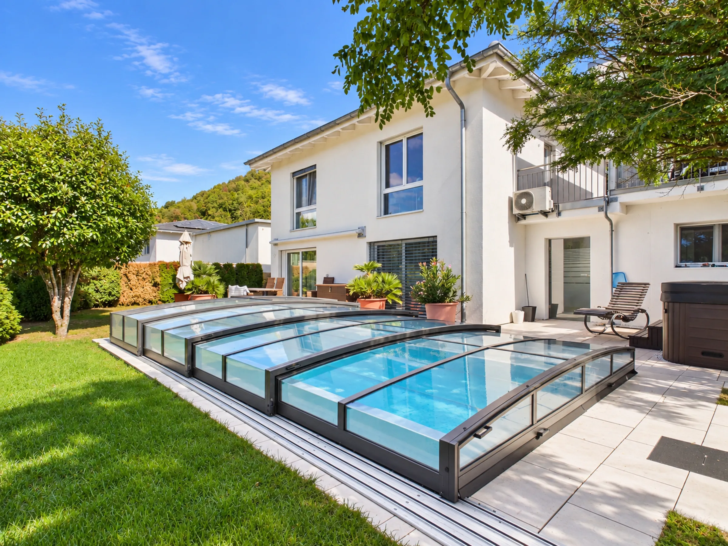 Einfamilienhaus mit beheiztem Pool und Wellnessoase - 15