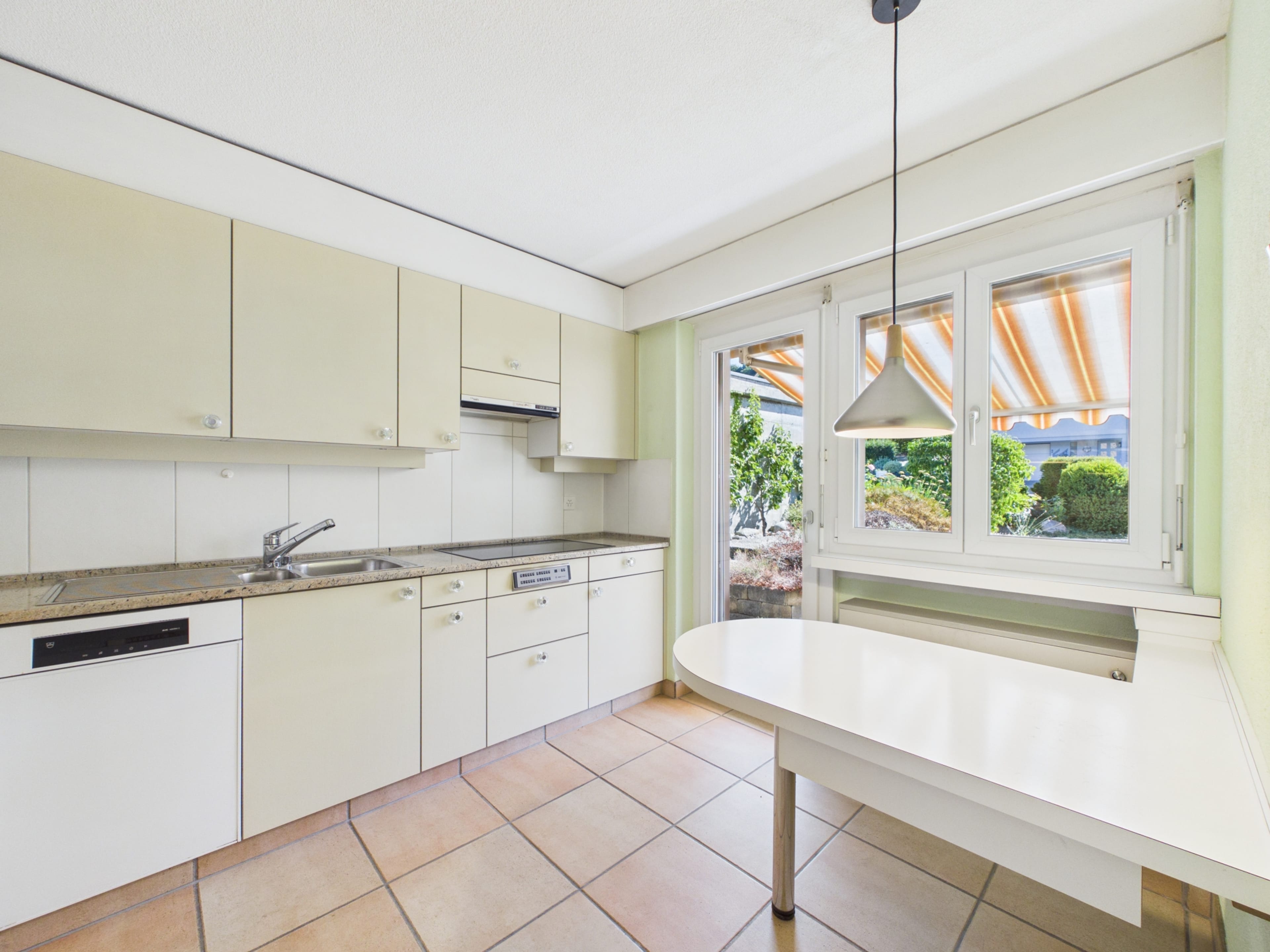 6.5-Zimmer-Einfamilienhaus an ruhiger Lage mit idealem Sonnenverlauf - 7