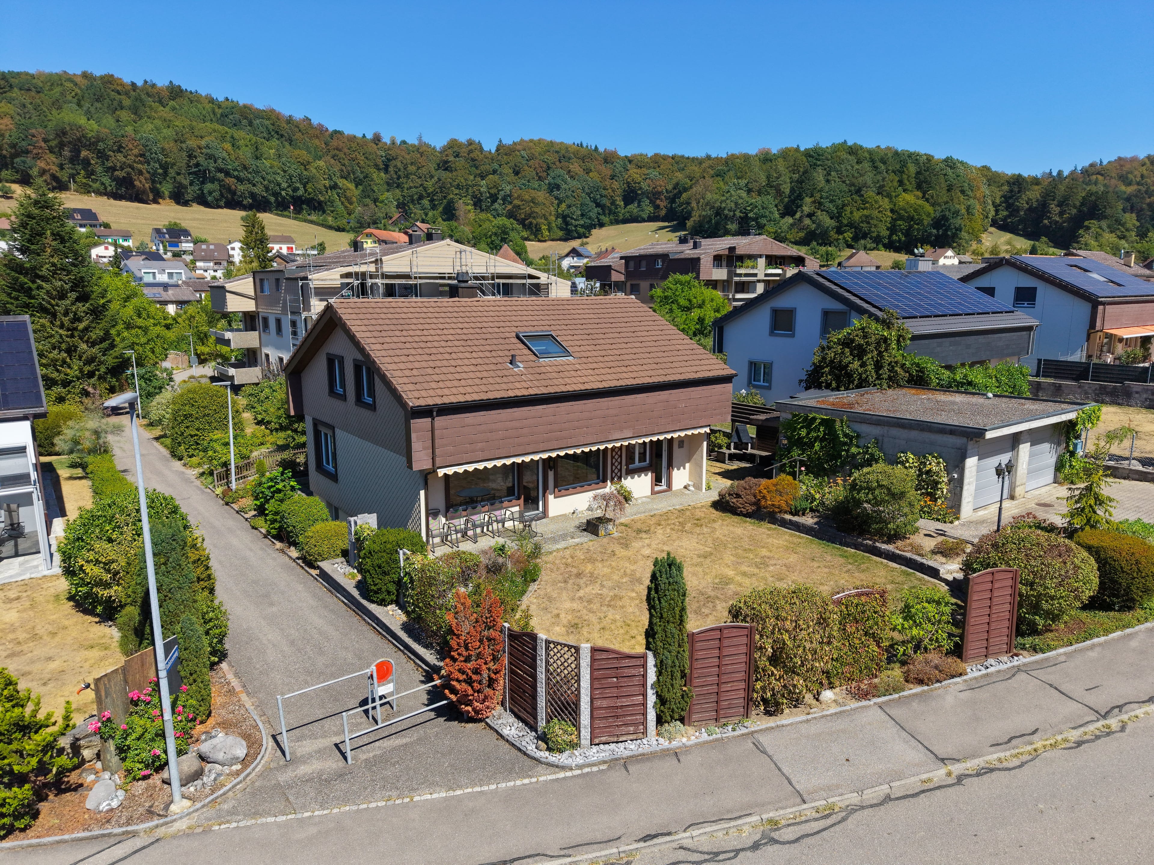6.5-Zimmer-Einfamilienhaus an ruhiger Lage mit idealem Sonnenverlauf