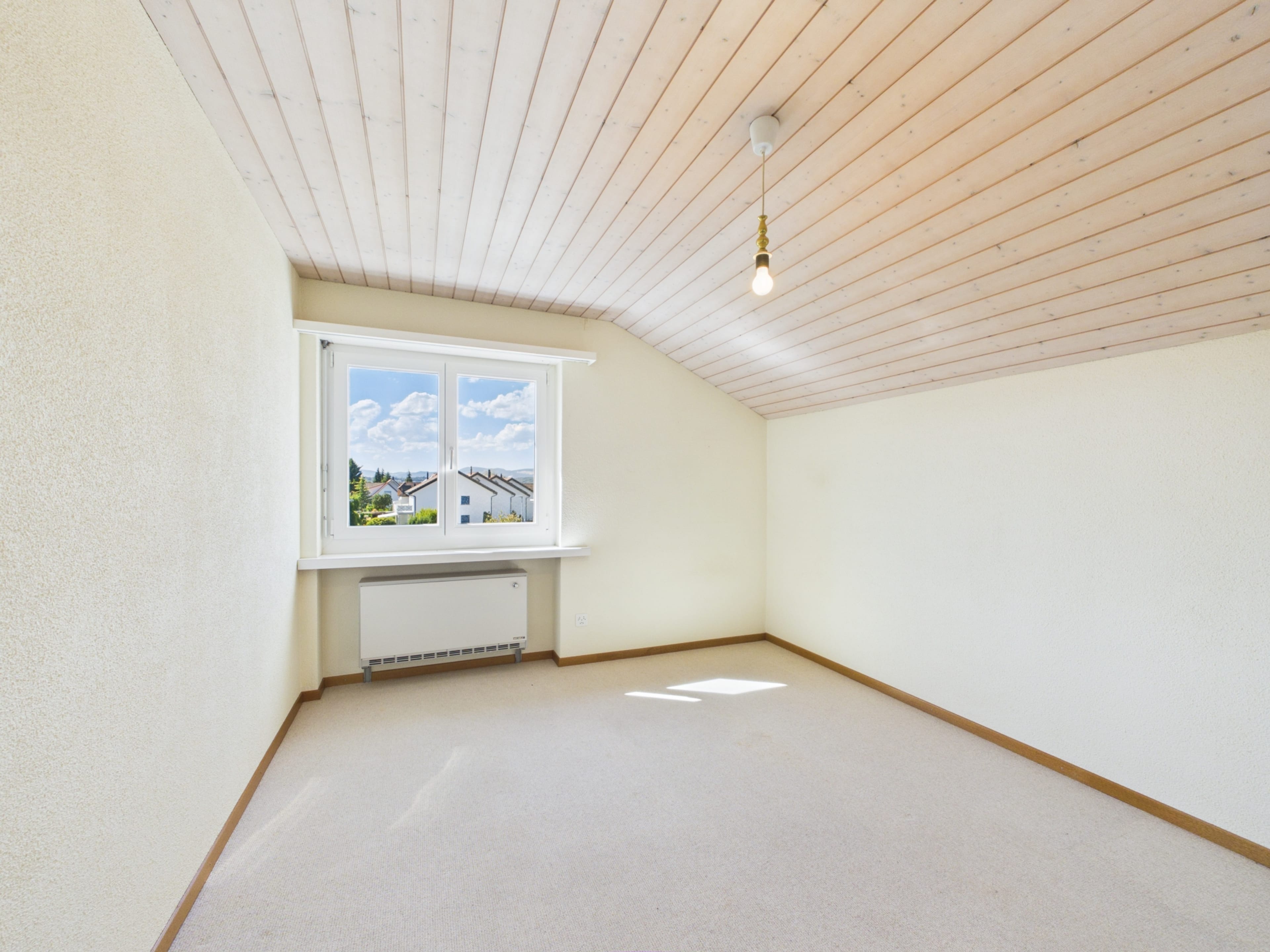6.5-Zimmer-Einfamilienhaus an ruhiger Lage mit idealem Sonnenverlauf - 16