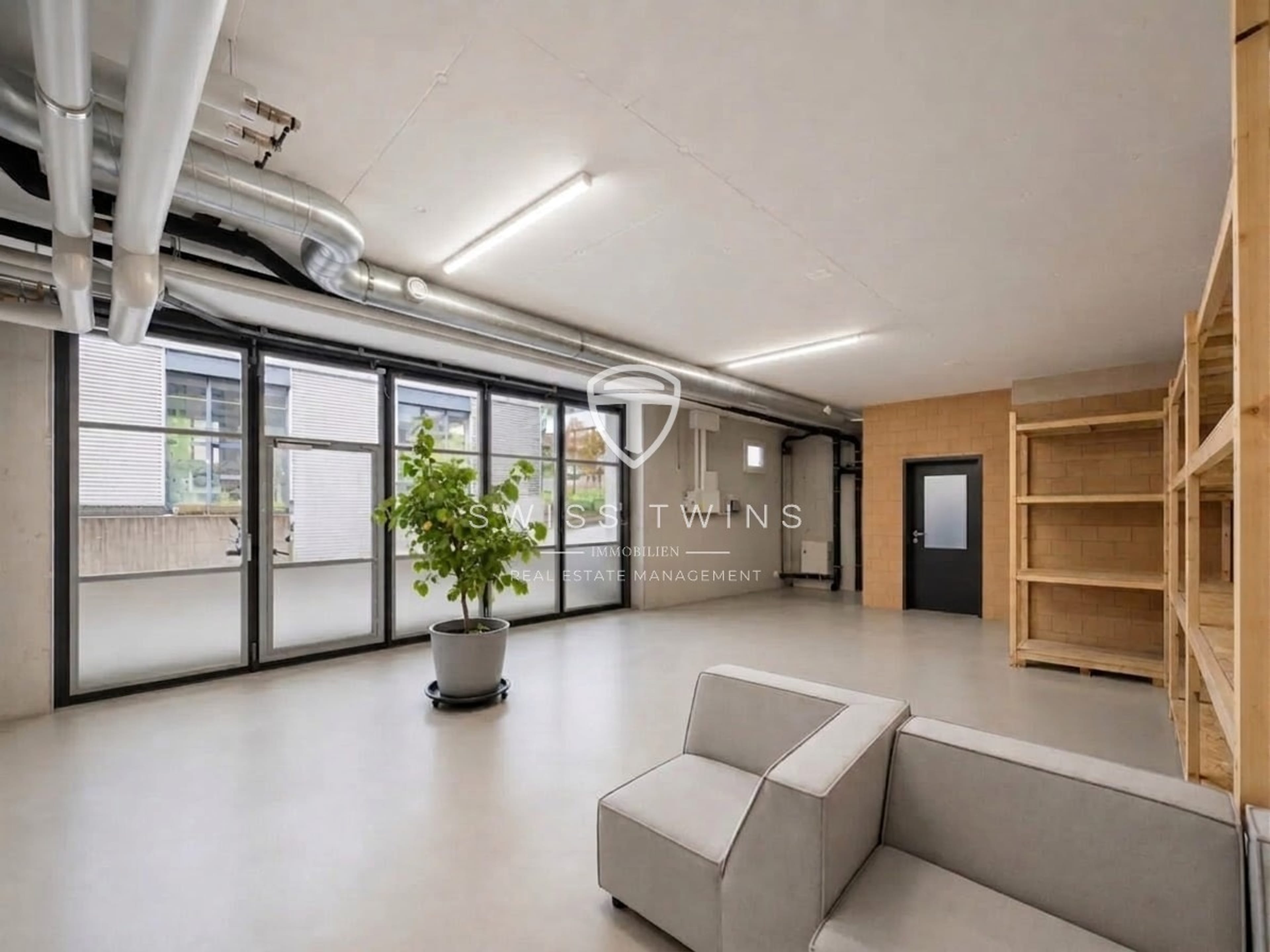 Moderne Gewerbeflächen mit Dachterrasse in Fehraltorf - 12