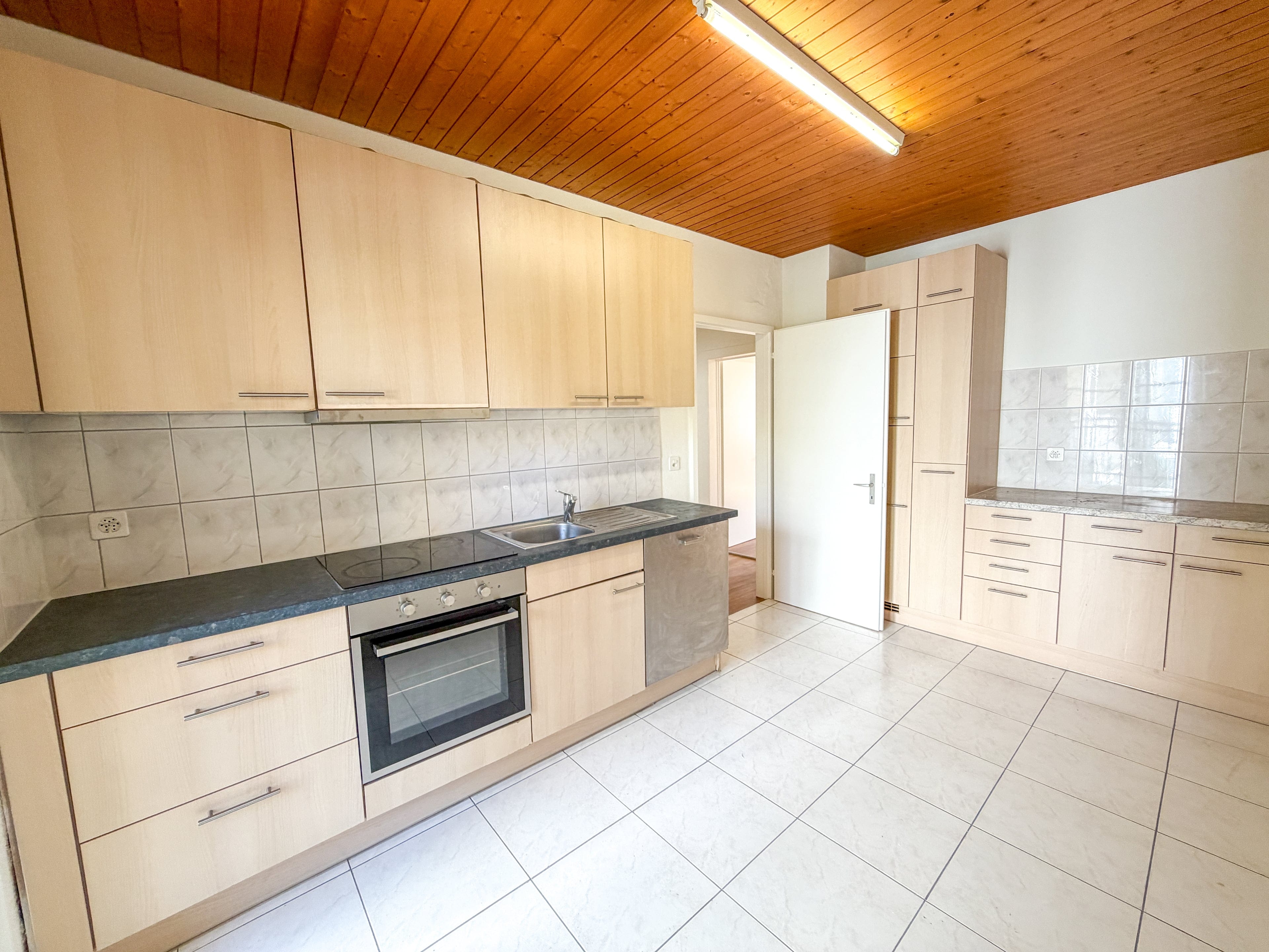 Gepflegte 2-Zimmer-Wohnung mit Balkon im Gundeli - 2
