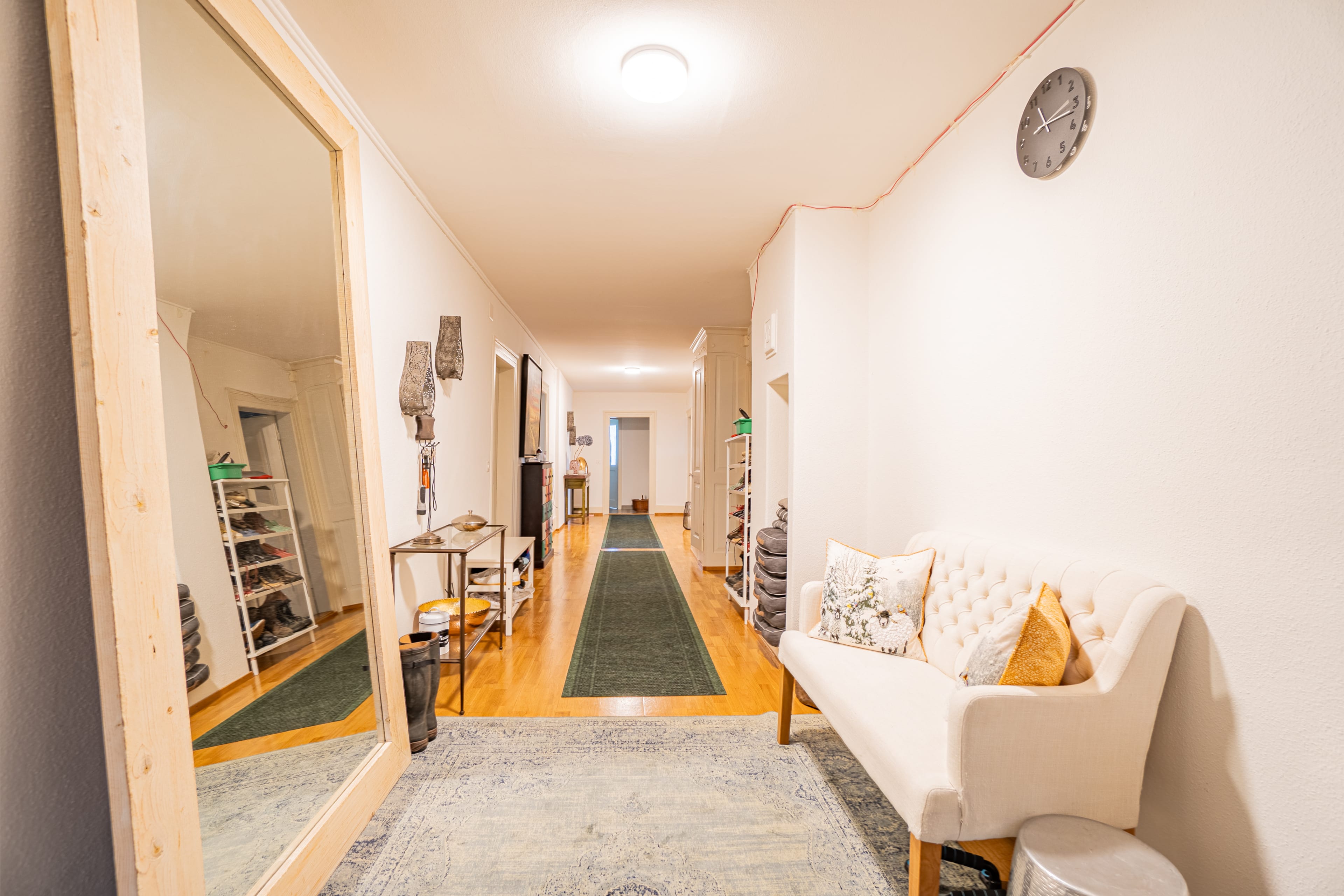 Historisches MFH mit 3 Einheiten und privatem Seepark mit EFH in Richterswil - 37
