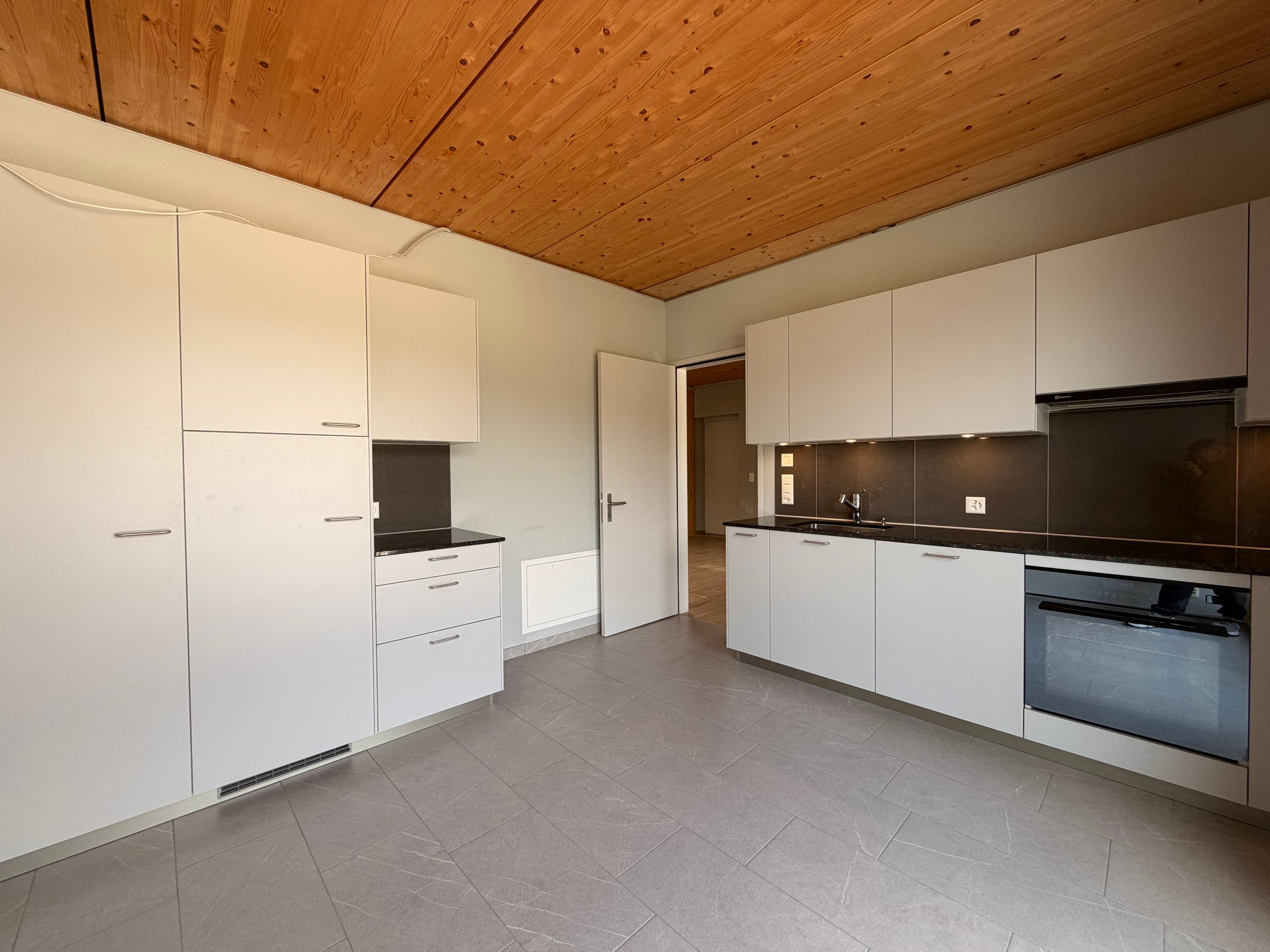 4.5-Zimmer Büro/Praxis mit Lift in Würenlos  - 5