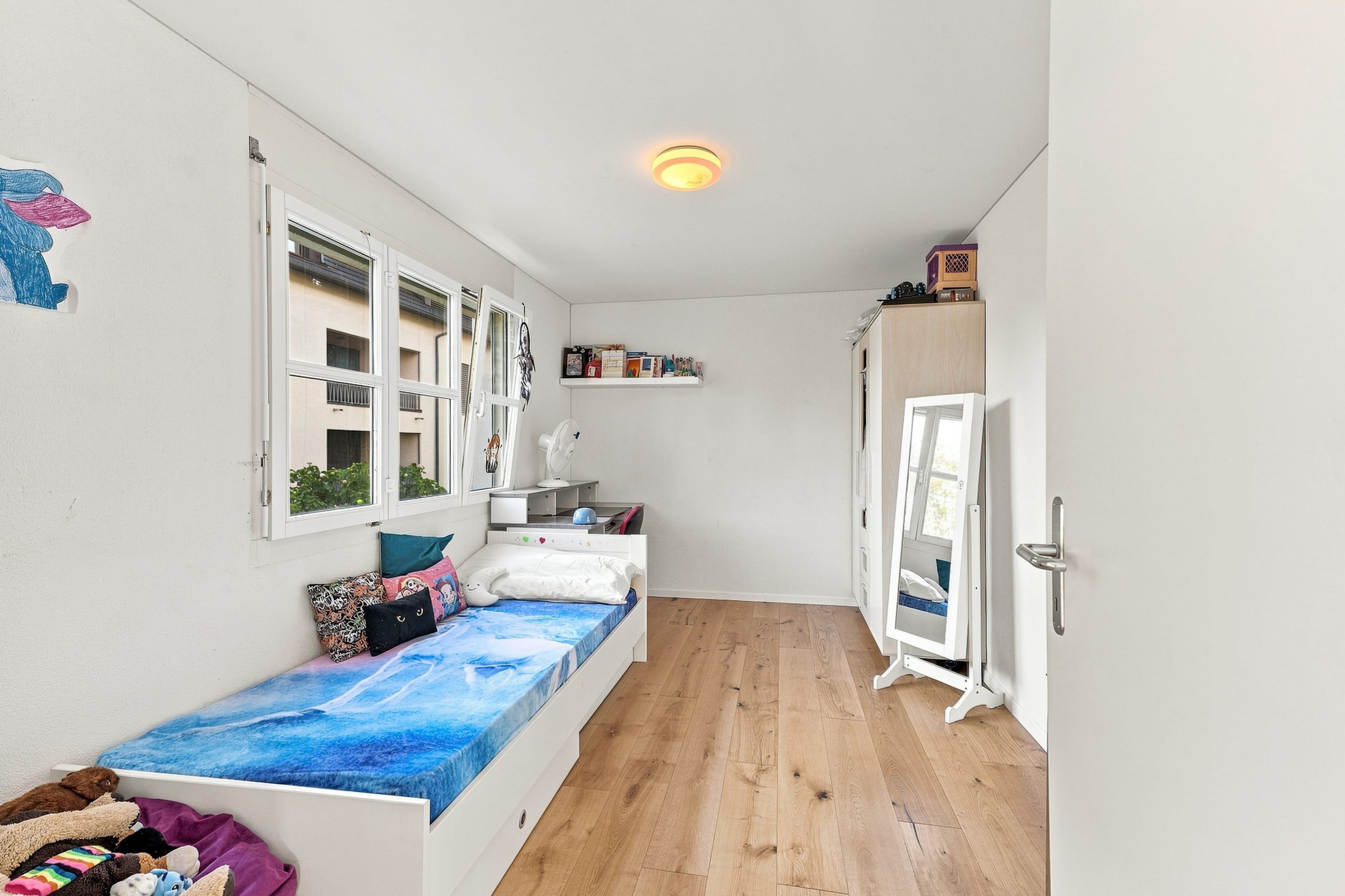 4.5-Zimmer-Etagenwohnung mit Cheminée inkl. Carport in Jonen - 10