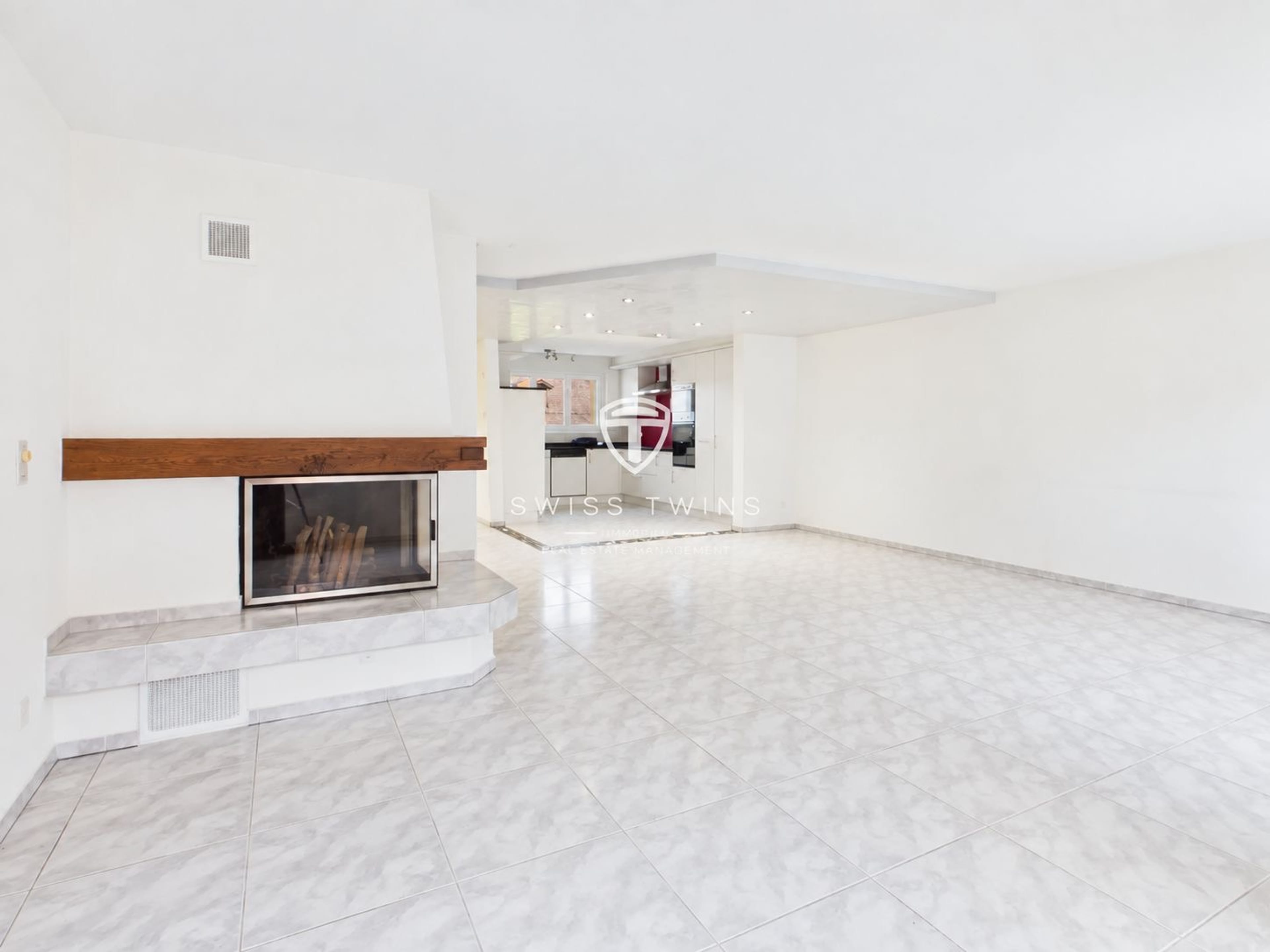 5,5-Zimmer-Maisonette mit Cheminée in Schübelbach mieten - 1