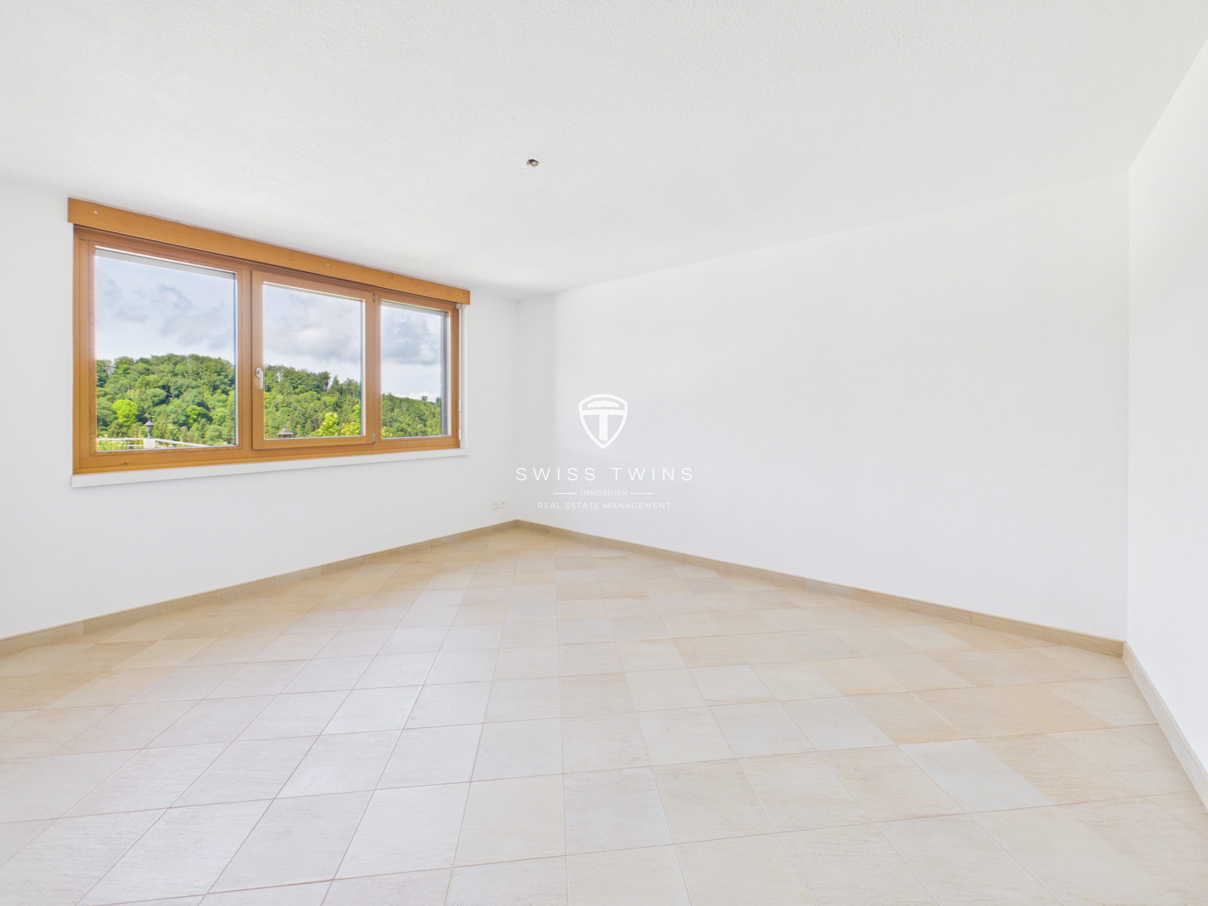 6.5-Zimmer-Terrassenwohnung mit grosser Terrasse in Stallikon - 8