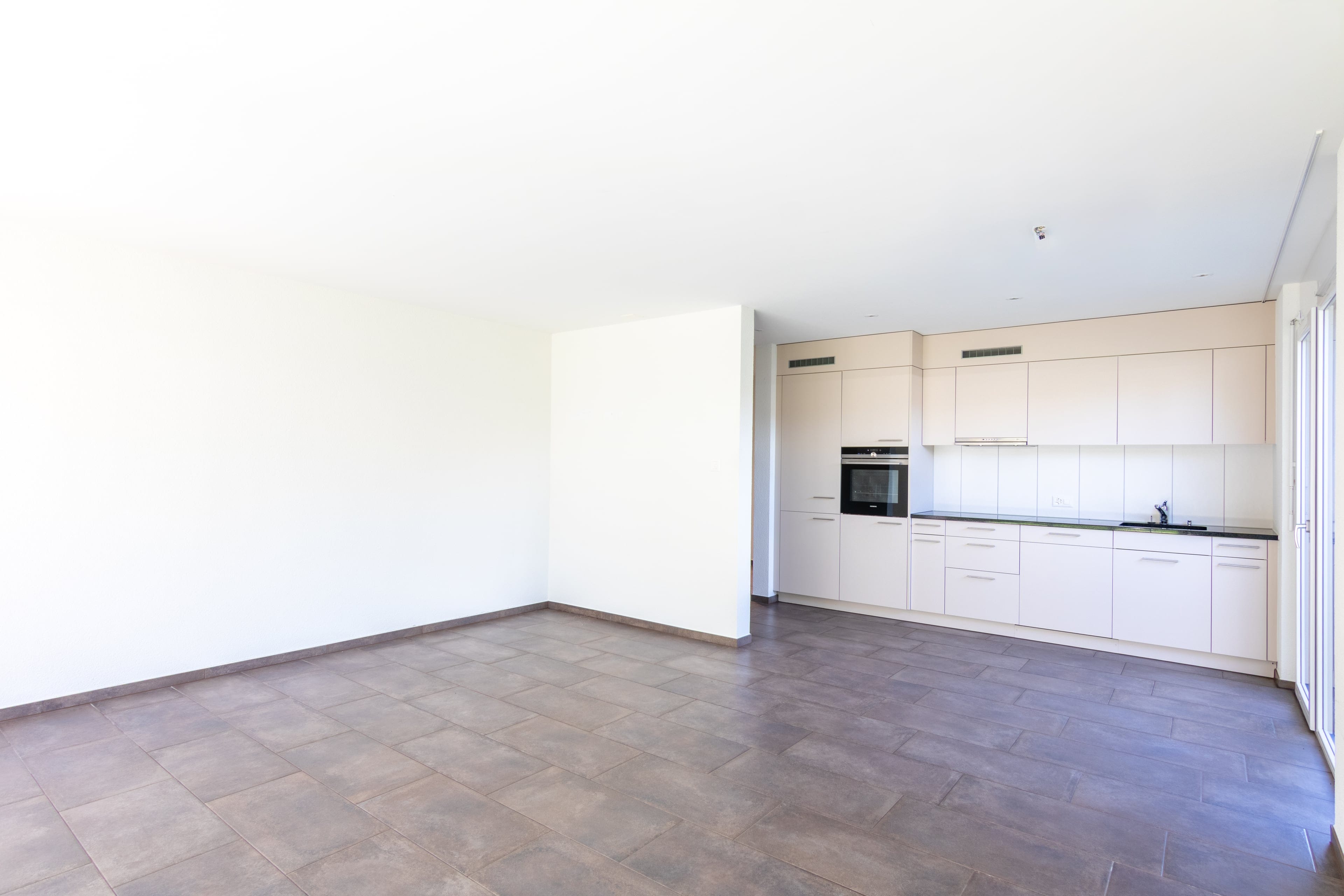 Moderne 2.5-Zimmer-Wohnung mit Gartensitzplatz in Staffelbach kaufen - 7