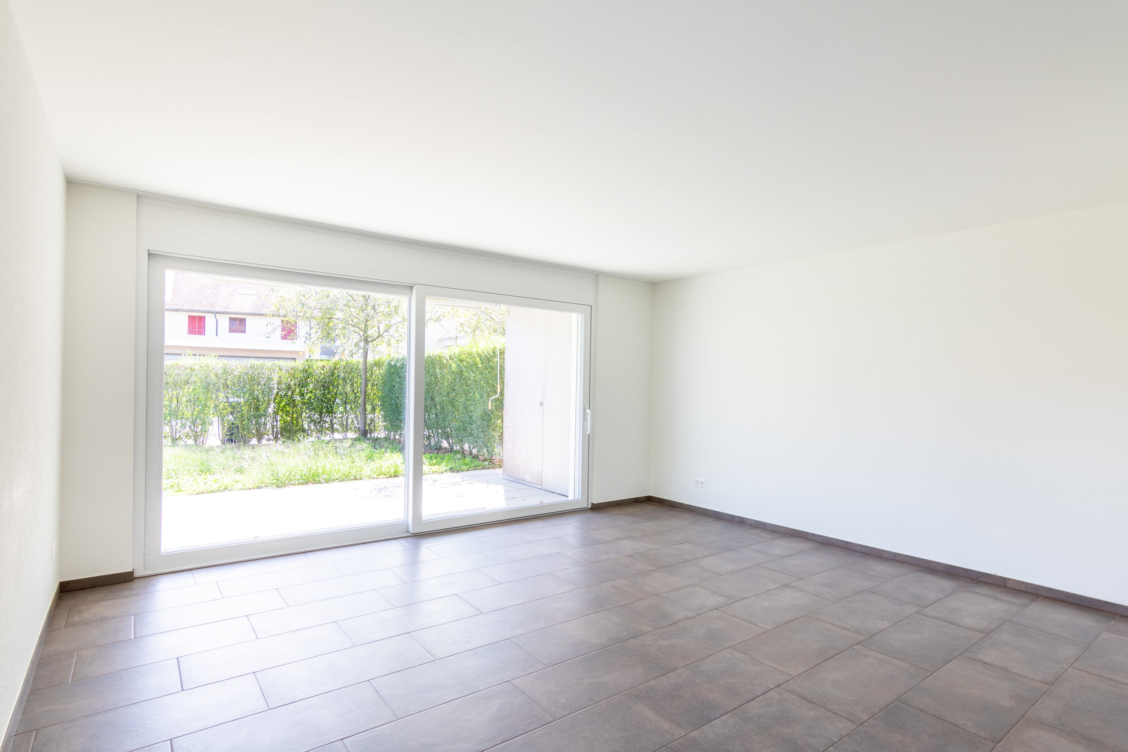 Moderne 2.5-Zimmer-Wohnung mit Gartensitzplatz in Staffelbach kaufen - Bild 4