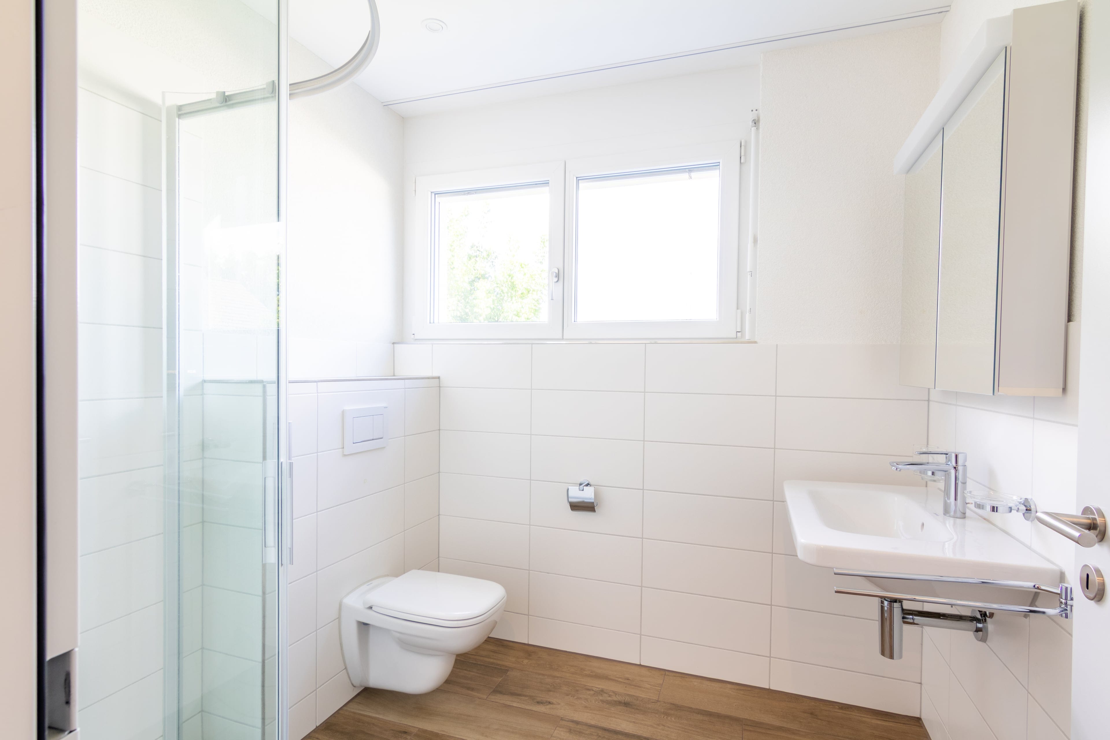 Moderne 2.5-Zimmer-Wohnung im 1. OG mit Balkon, Staffelbach - 10