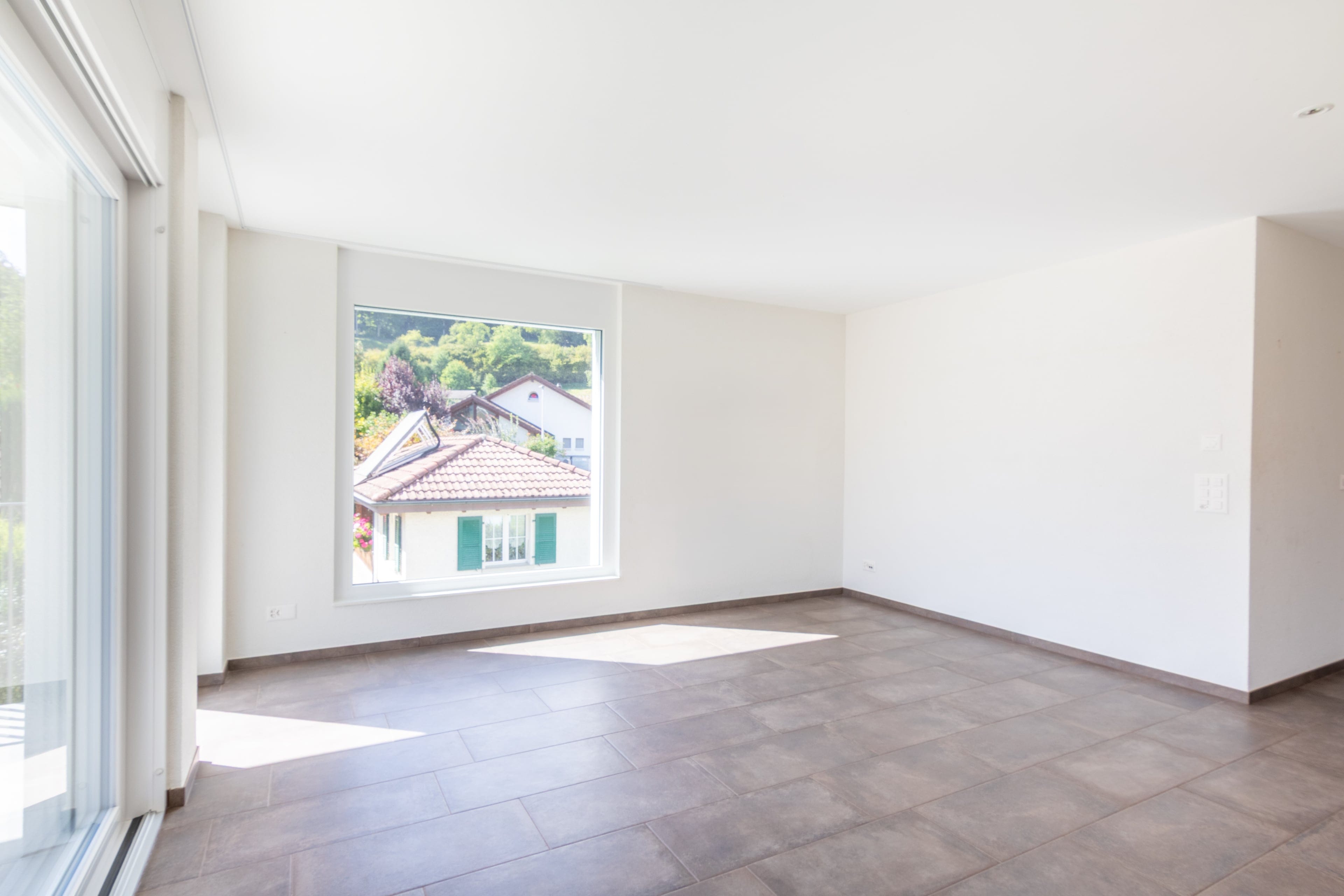 Moderne 4.5-Zimmer-Wohnung im 1. OG mit Balkon, Staffelbach - 8