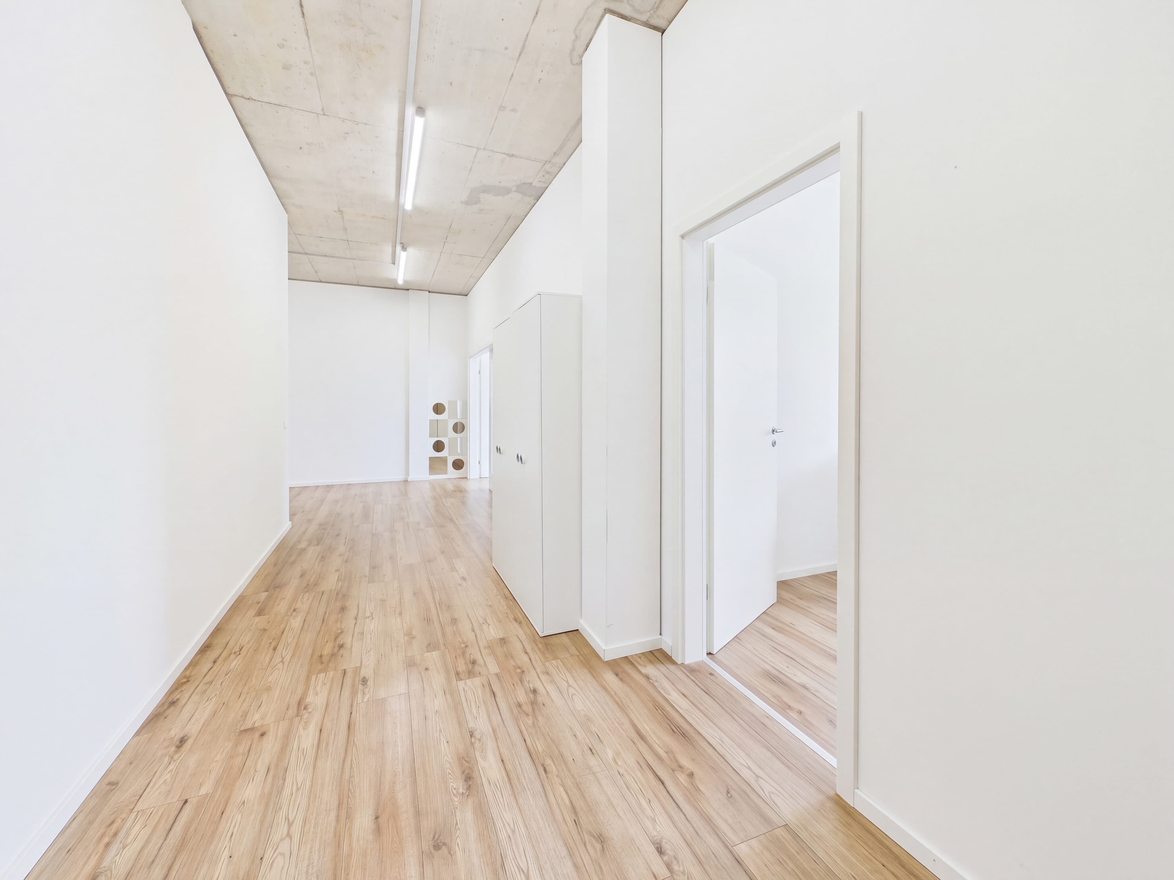 Moderne 5.5-Zimmer Büro-/Gewerbefläche in Baar mieten - 6