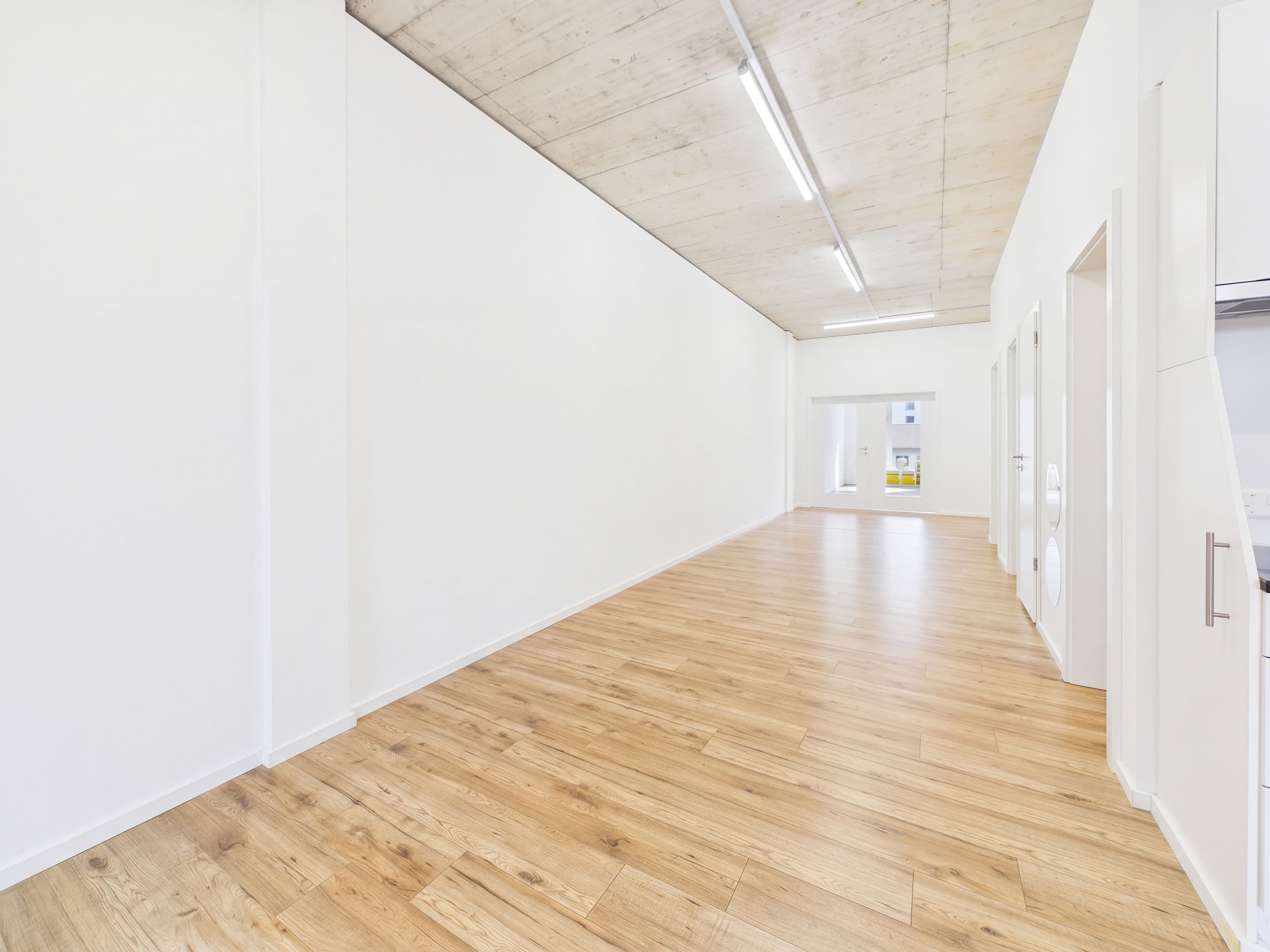 Moderne 5.5-Zimmer Büro-/Gewerbefläche in Baar mieten - 4