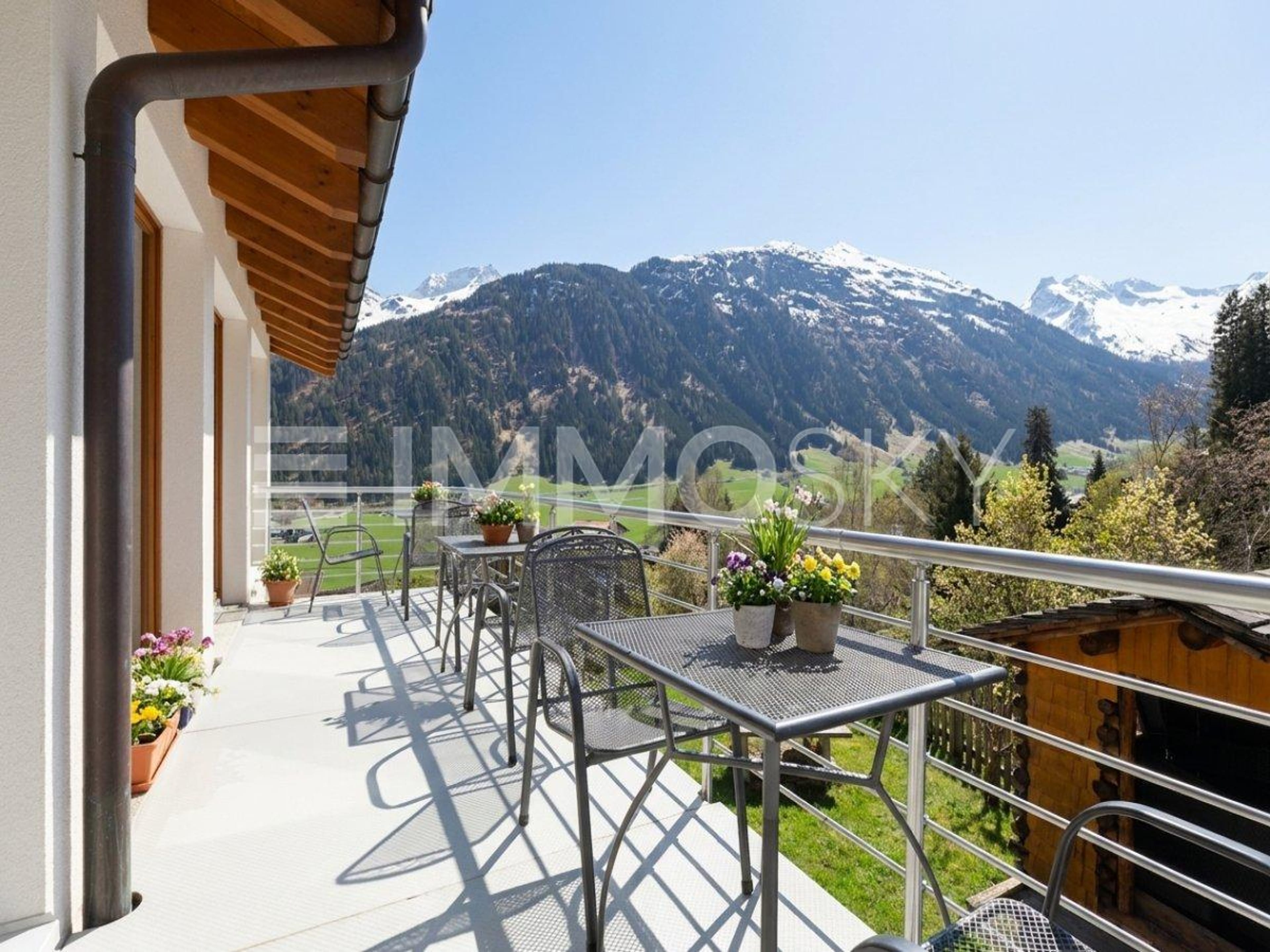 Ein Berghaus voller Möglichkeiten - nur 8 min. von Disentis entfernt - Bild 3
