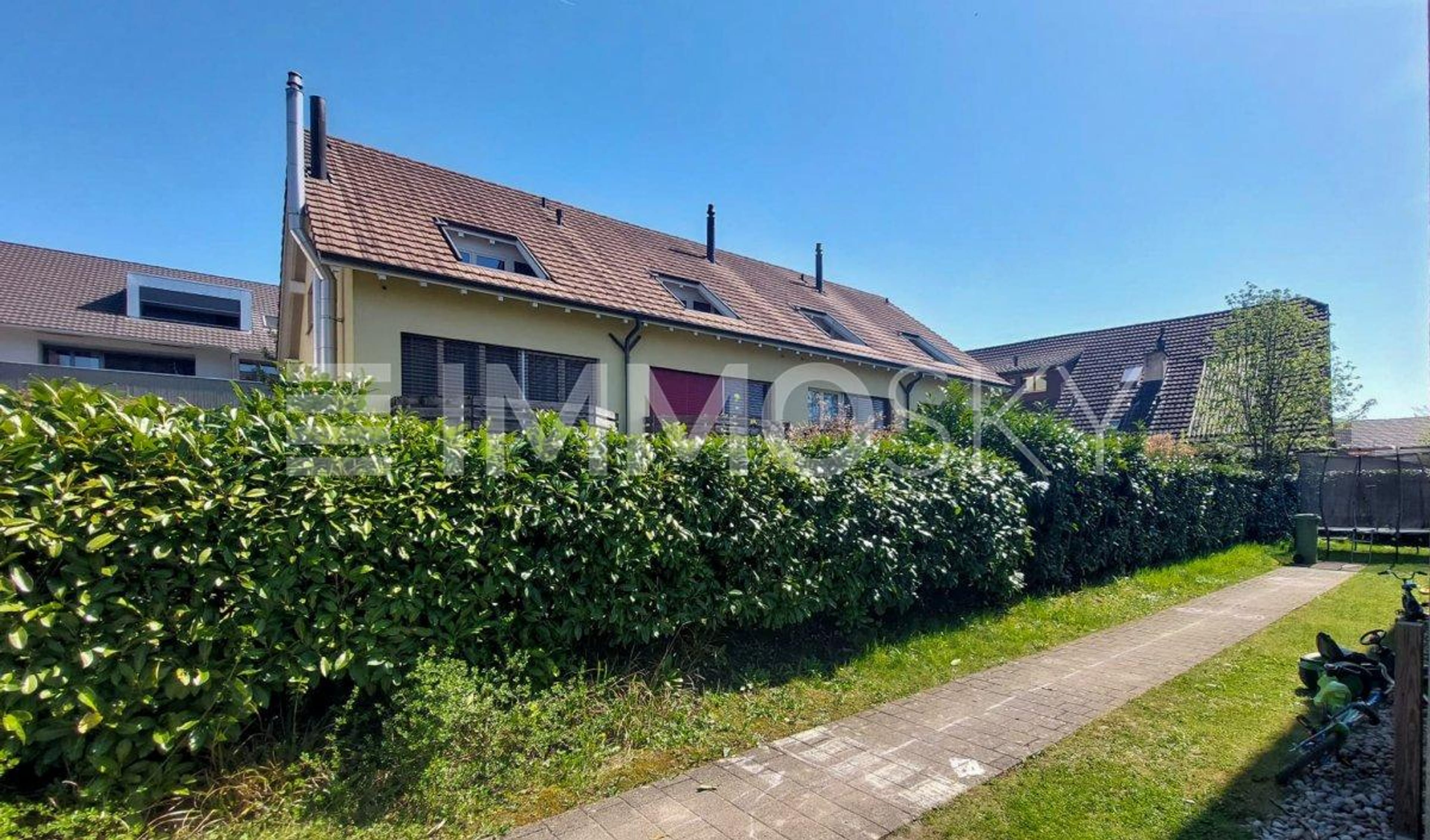 **RESERVIERT** Mittendrin und doch für sich - Bild 1