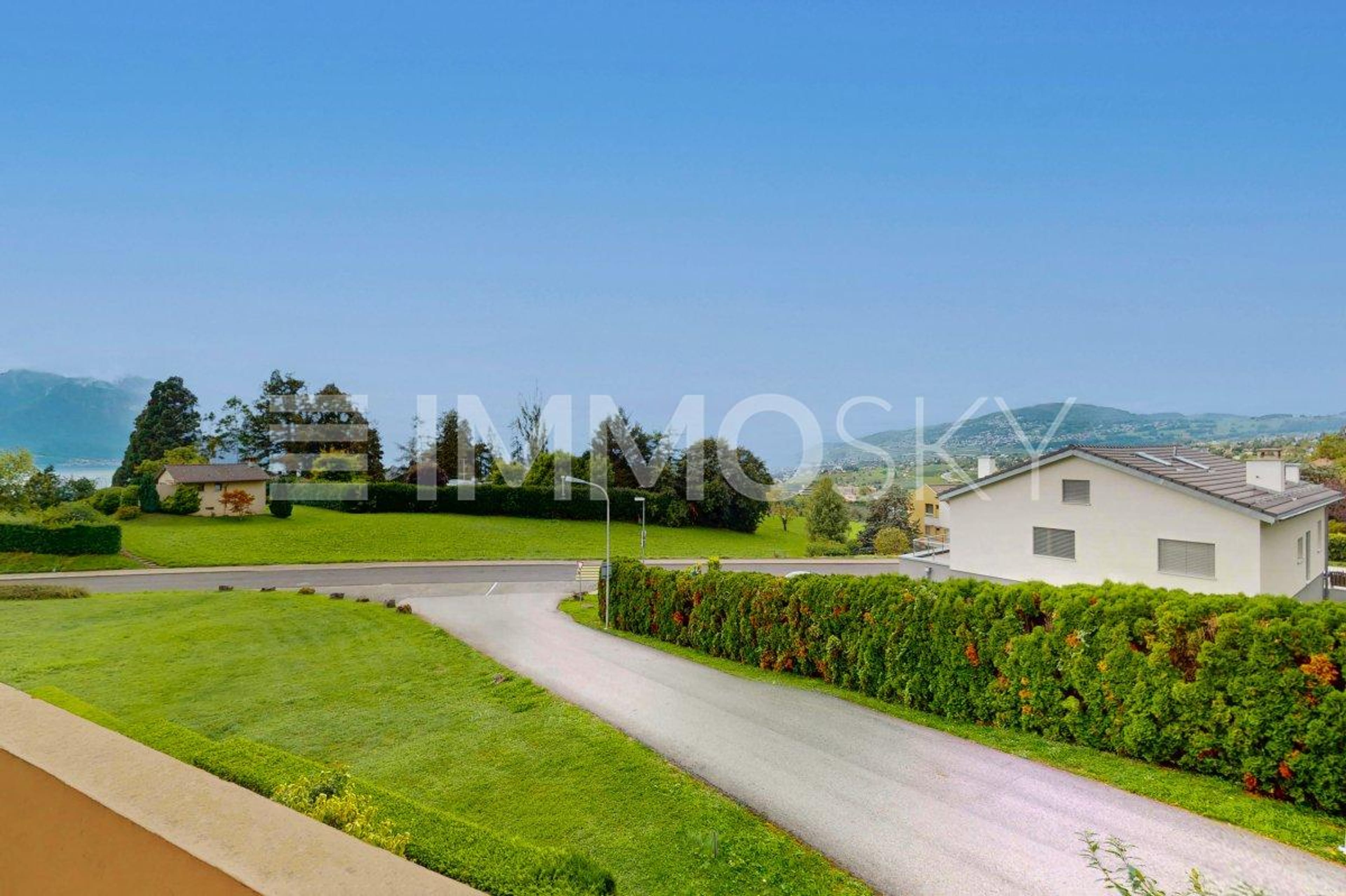 Spacieux 3.5 pièces à Chernex avec splendide vue - Bild 4