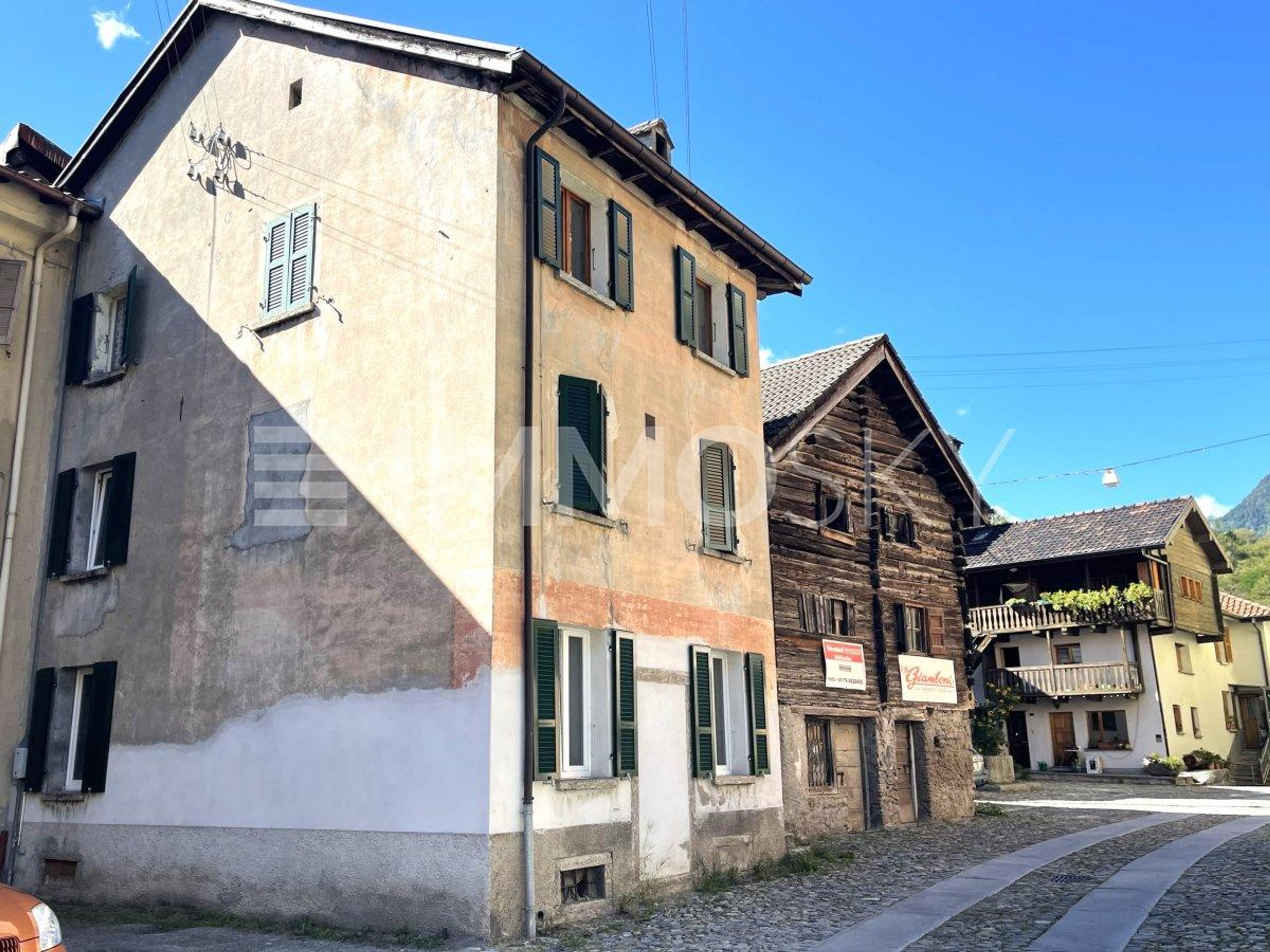 Posizione centrale con servizi nelle vicinanze - Bild 2