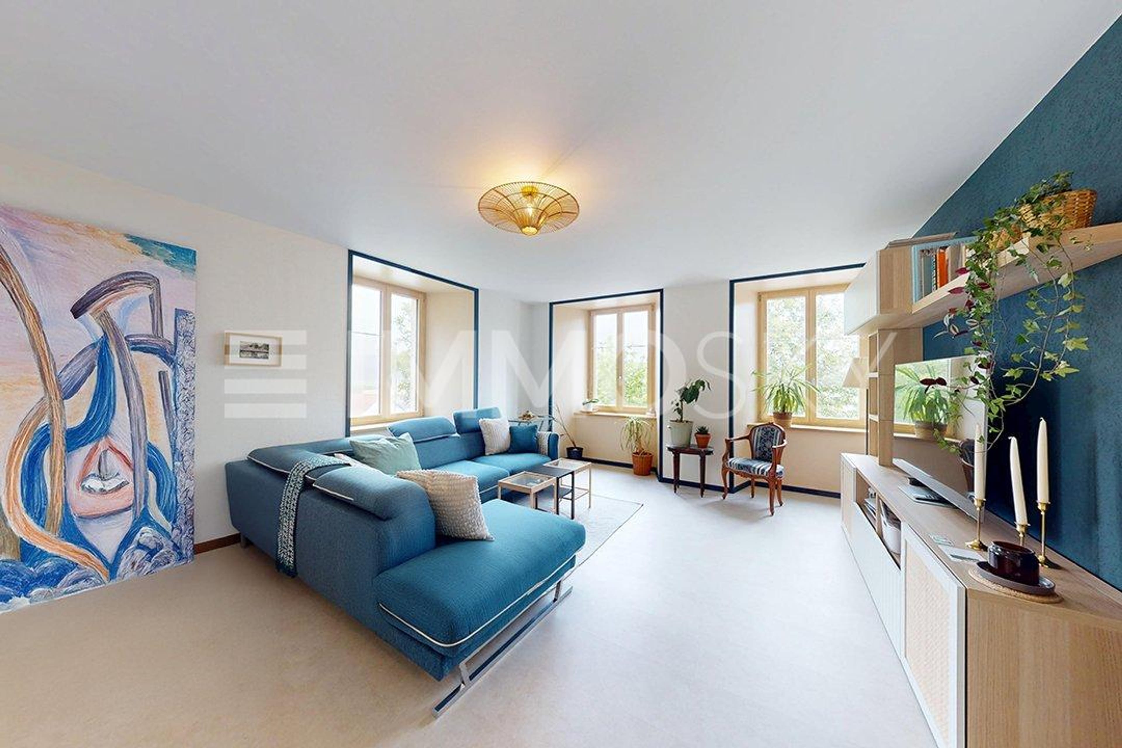 Appartement de 2,5 pièces spacieux à 15 min du Locle - Bild 1