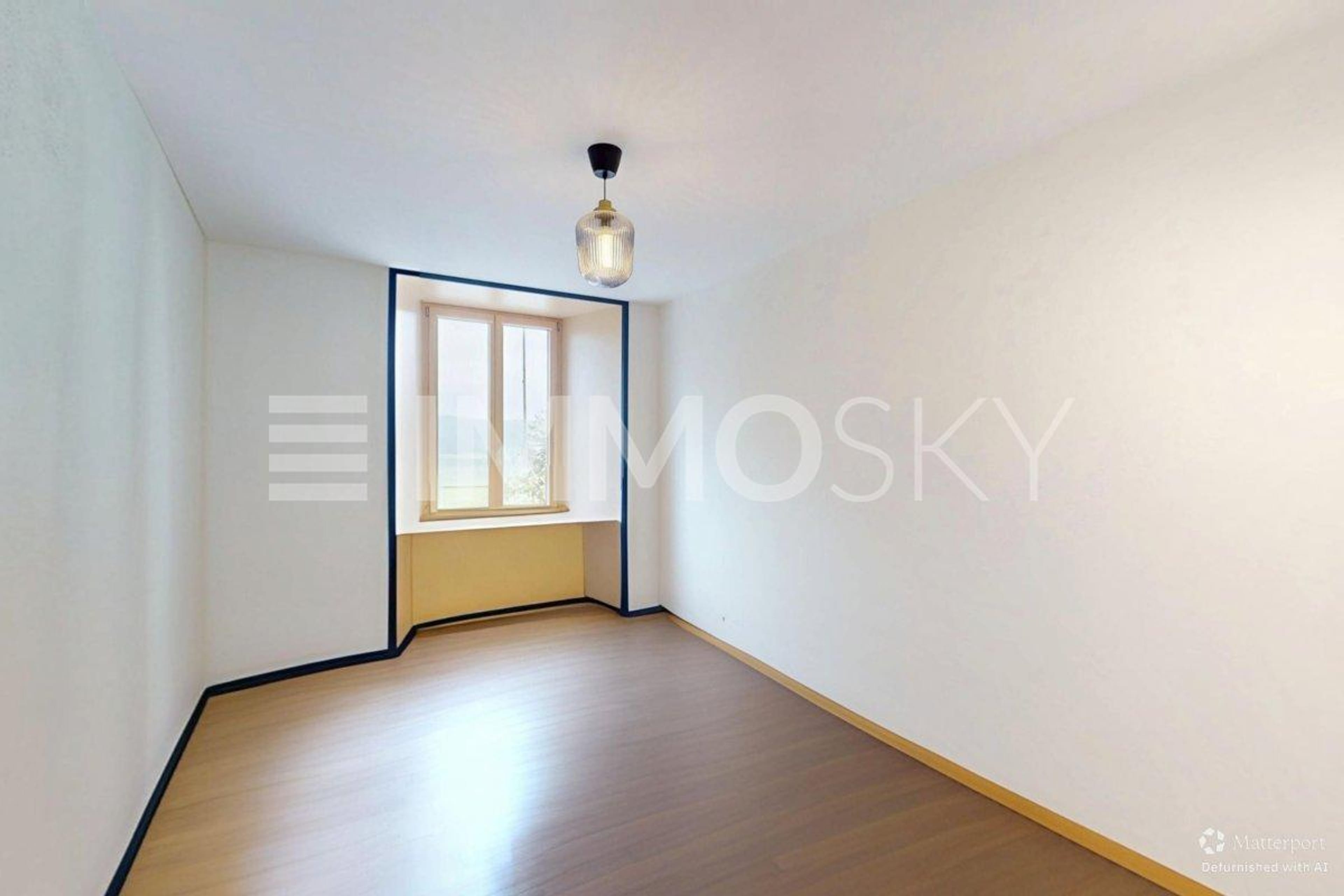 Appartement de 2,5 pièces spacieux à 15 min du Locle - Bild 4
