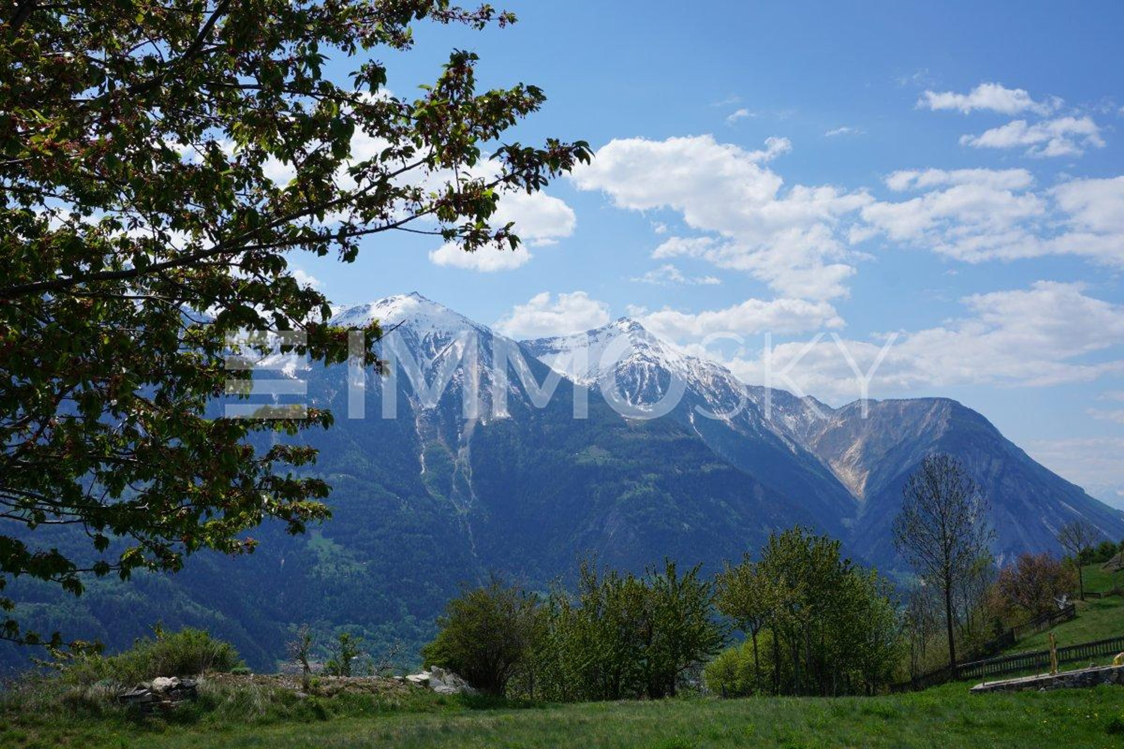 4.5Zi mit Terrasse und Aussicht  (Nr. 11a) - Bild 3