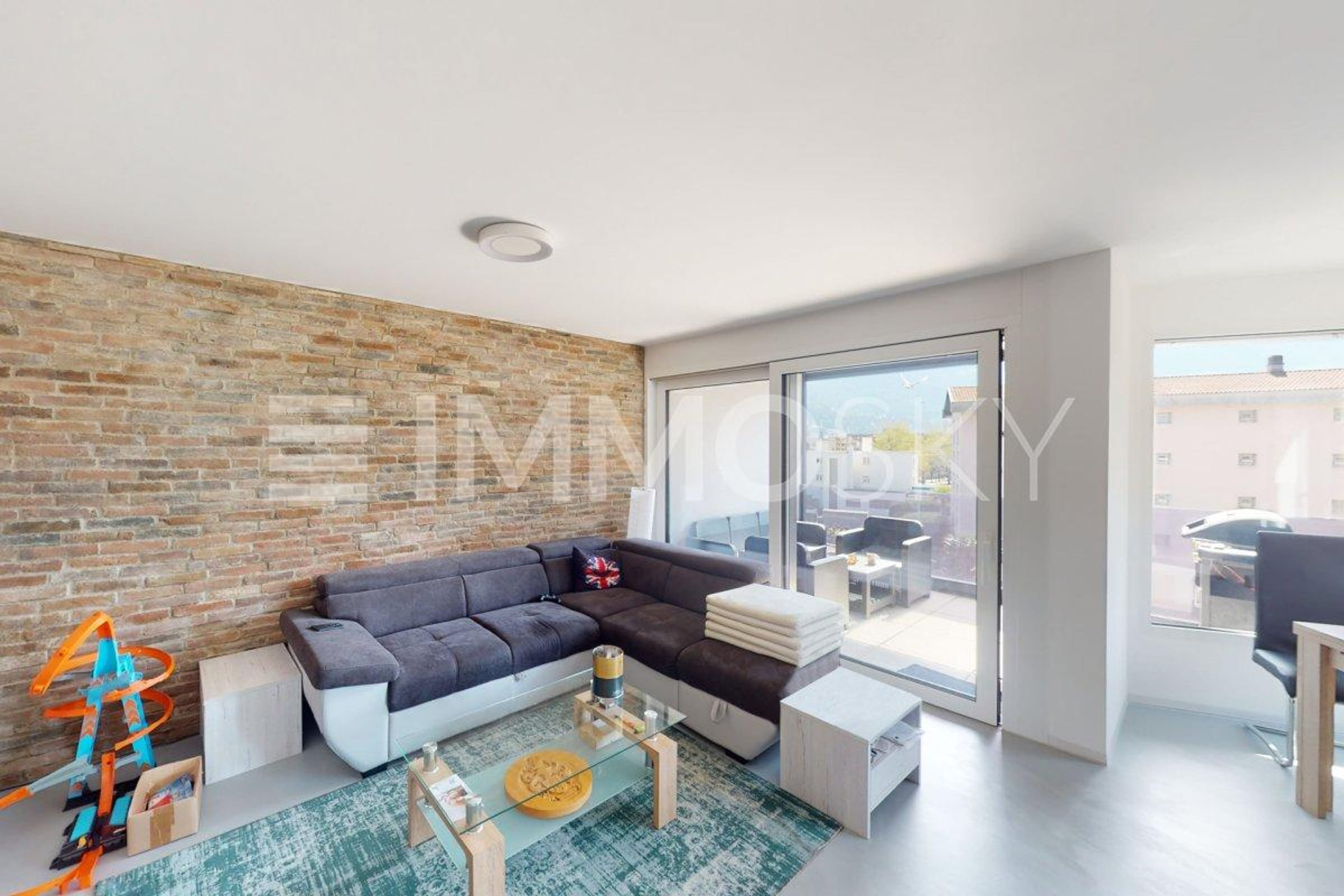 Posizione centrale, zona tranquilla, finiture di pregio - Bild 1