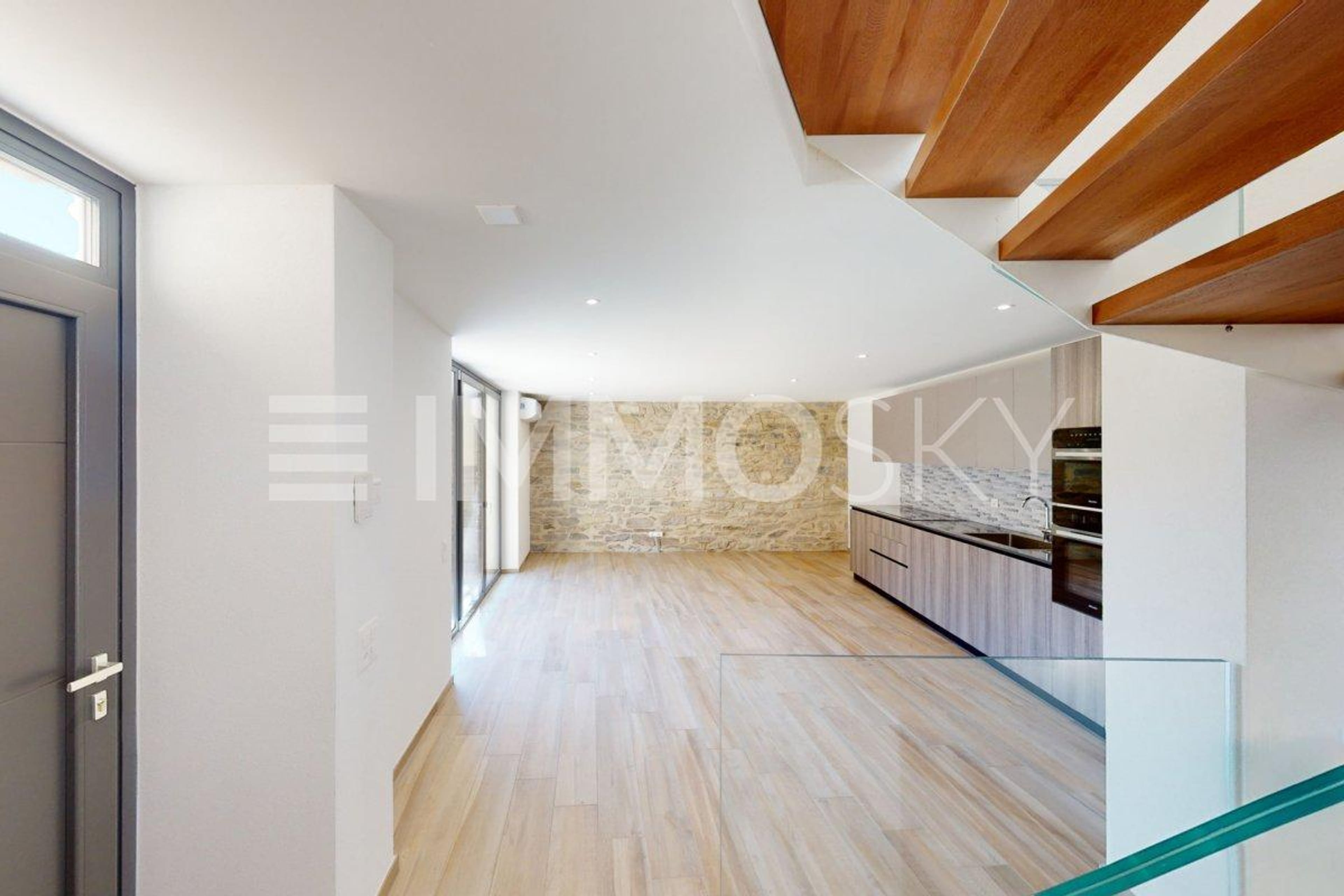 Casa moderna con materiali all'avanguardia e tanti dettagli unici - Bild 4