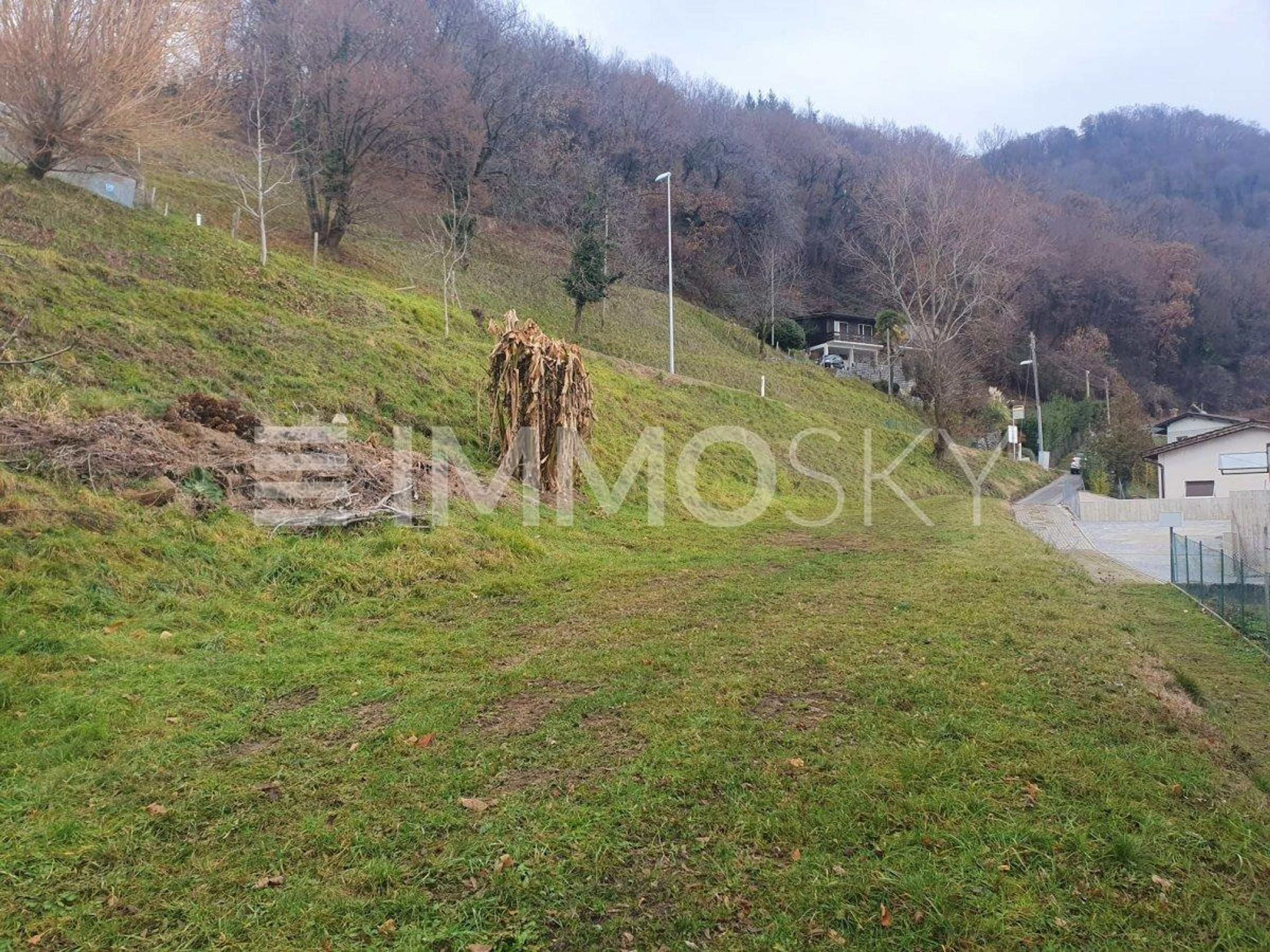 Per costruttori, edifica in zona residenziale con bella vista aperta - Bild 2