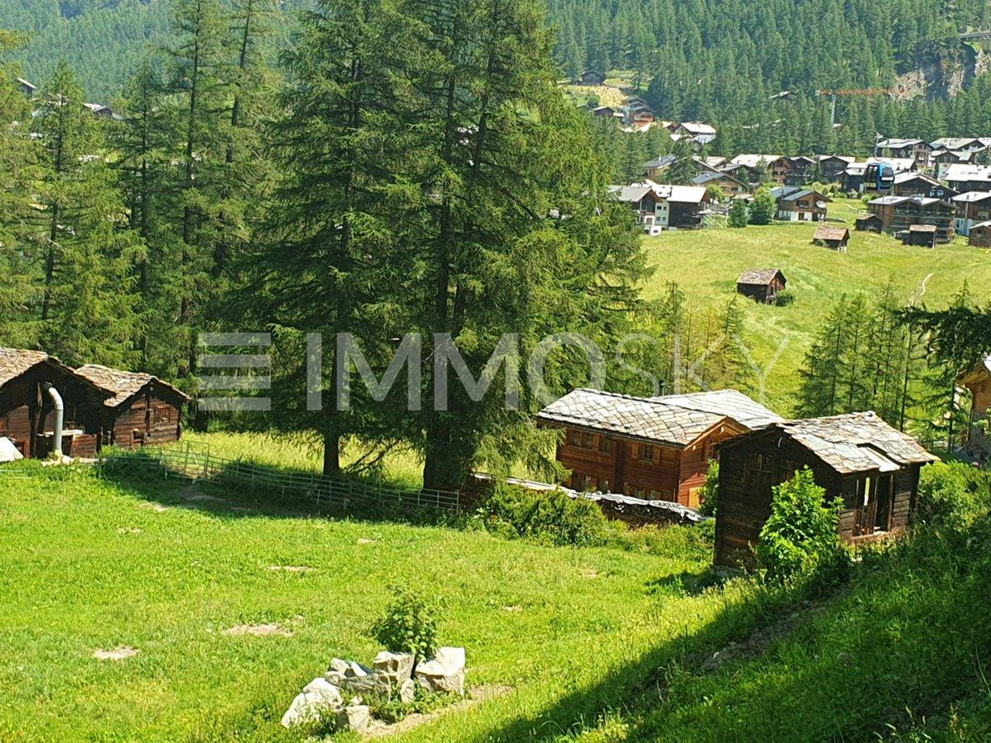 Bauland neben der Skipiste - Bild 1