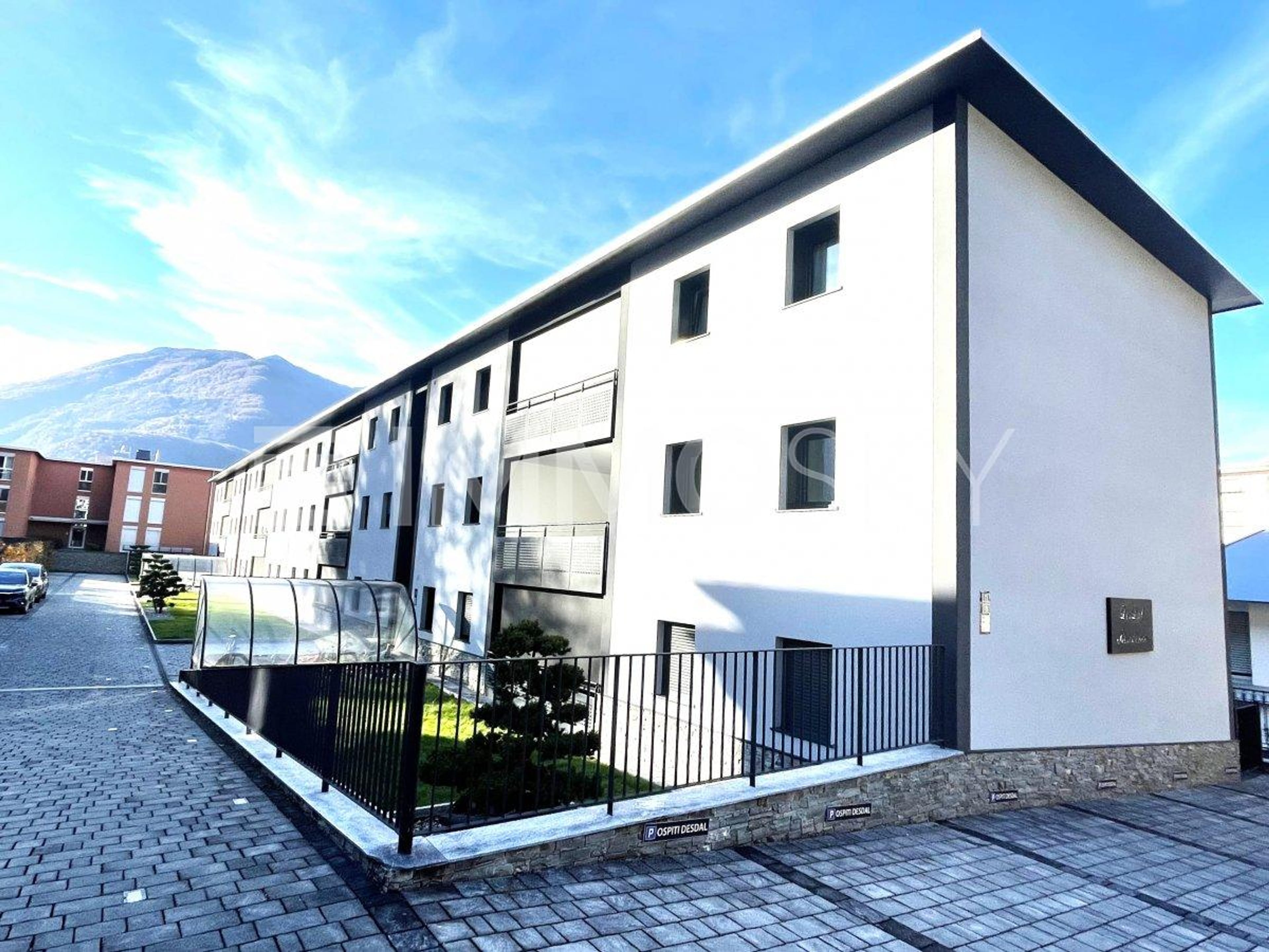 Moderna palazzina a reddito, finiture d pregio, modernità ed eleganza - Bild 5