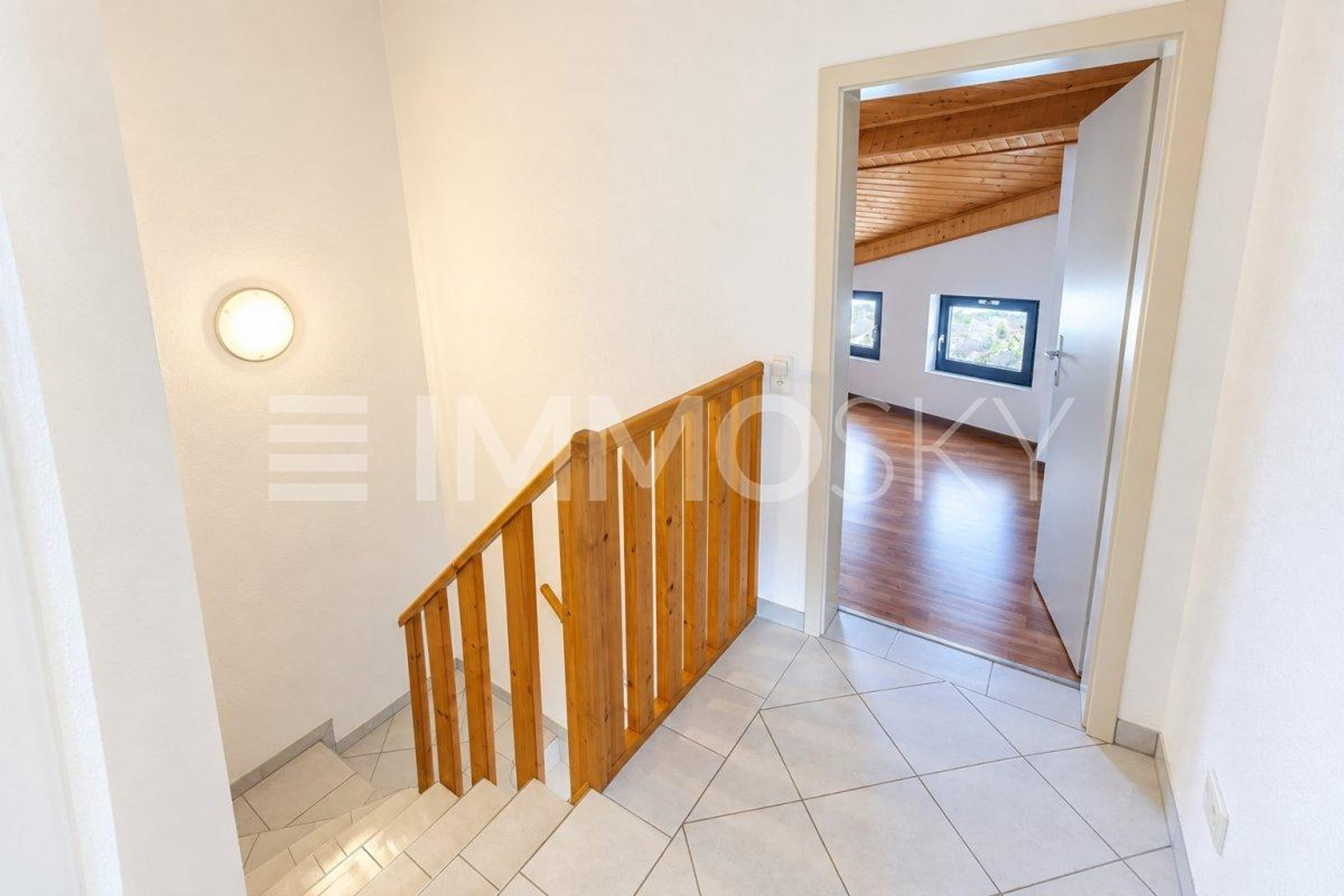 Interessante opportunità immobiliare su più livelli - Bild 4